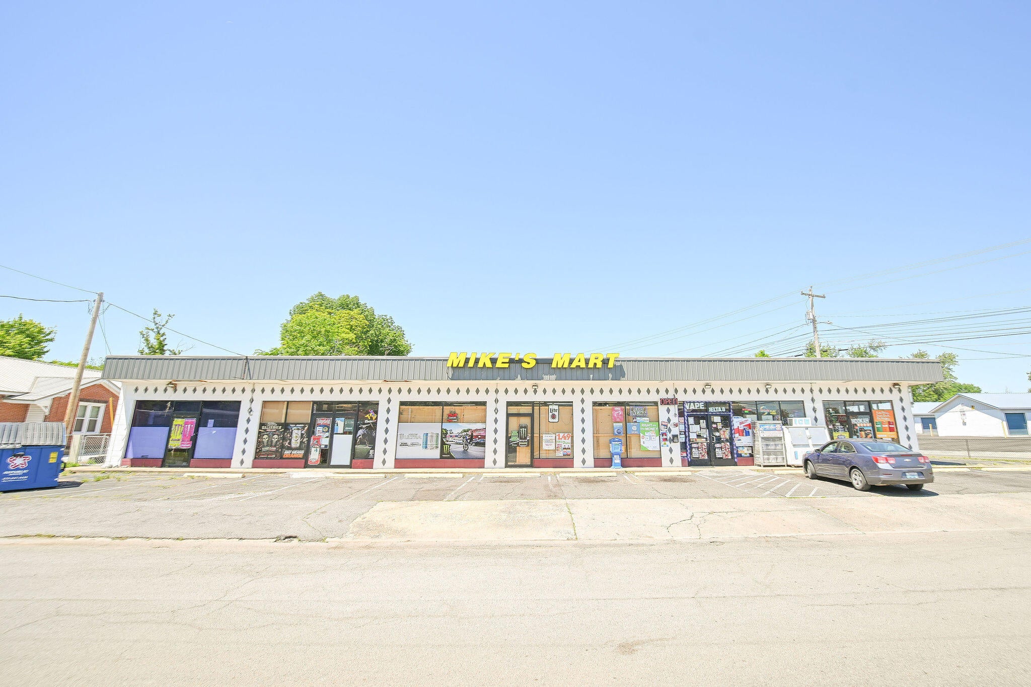 620 E Broadway — photo