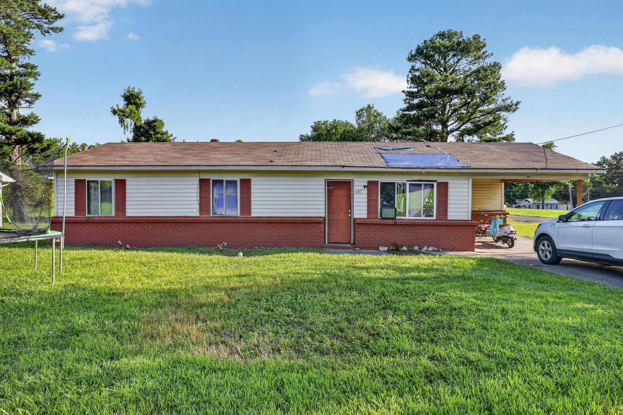 501 Windsor Drive — photo