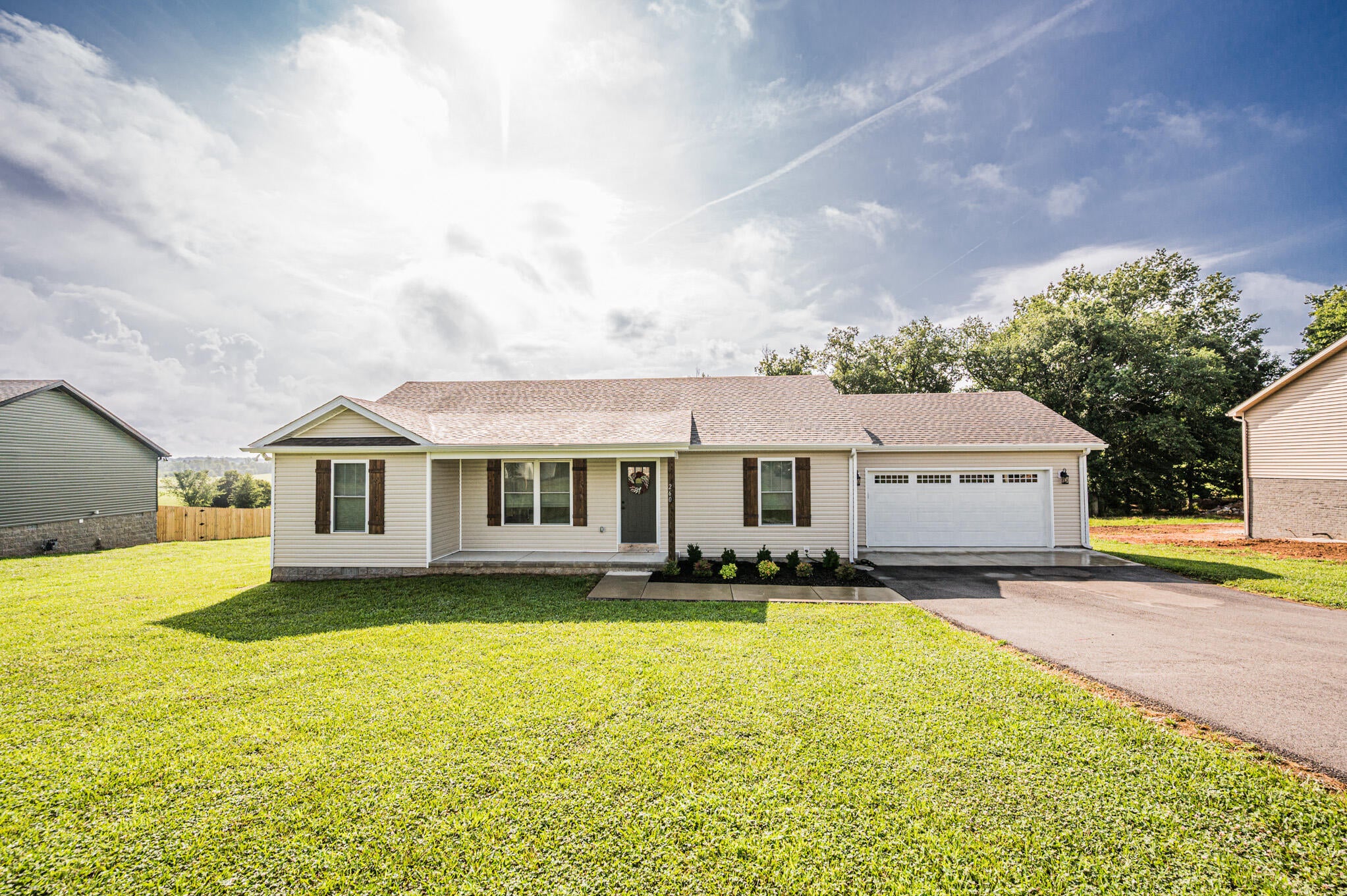 260 Walnut Grove Drive — photo