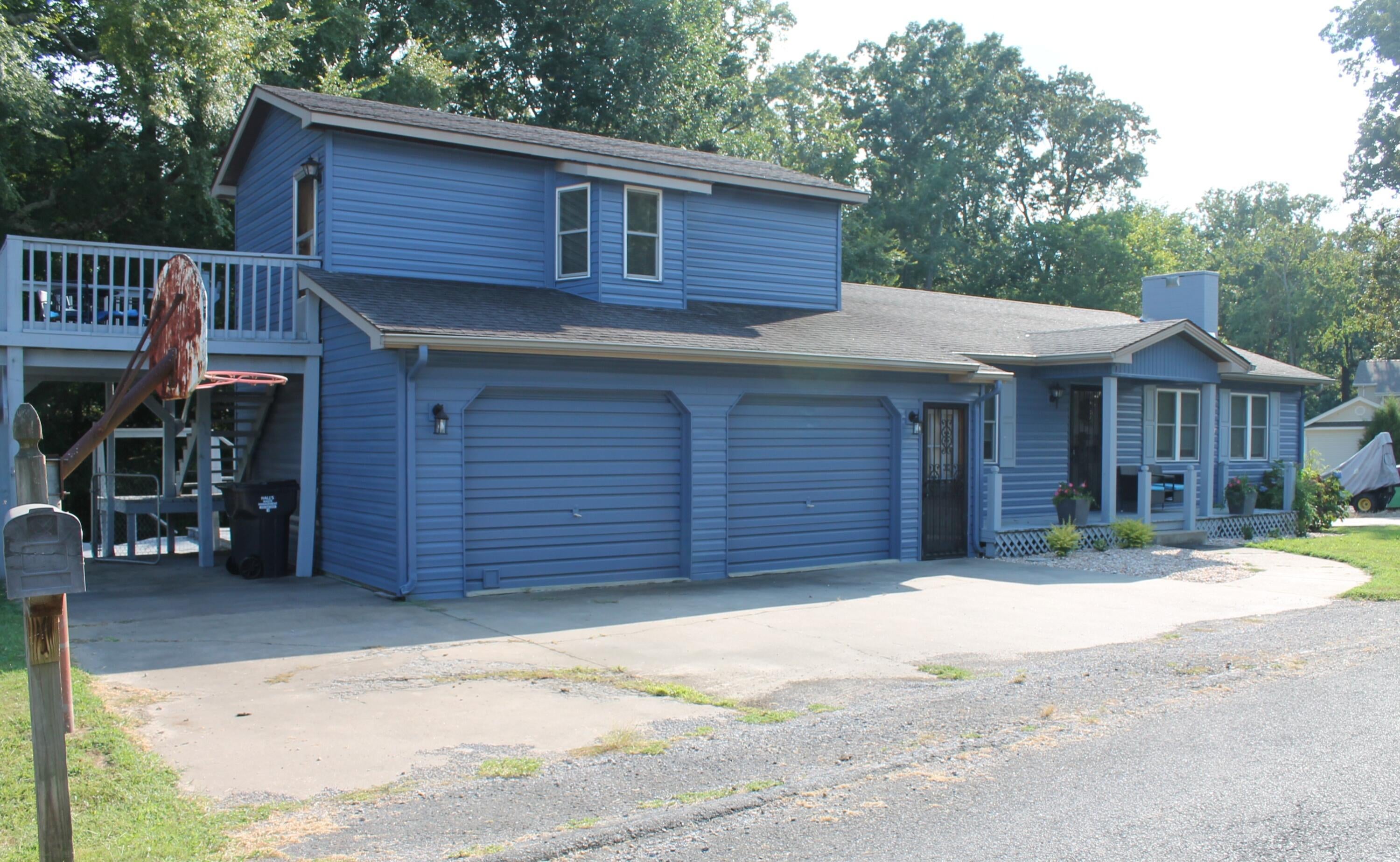 55 Maplehurst Lane — photo