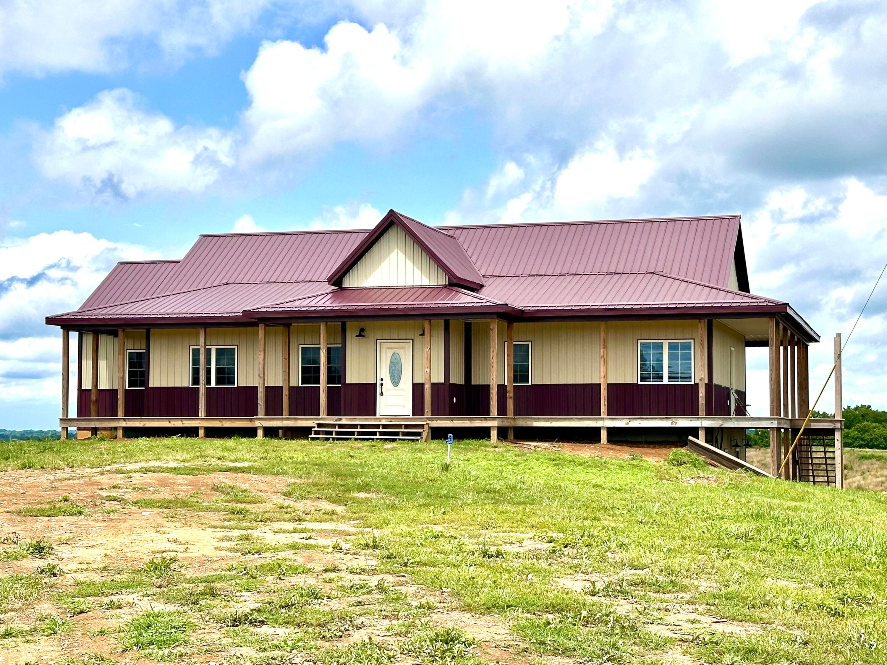 1502 Cane Run Road — photo