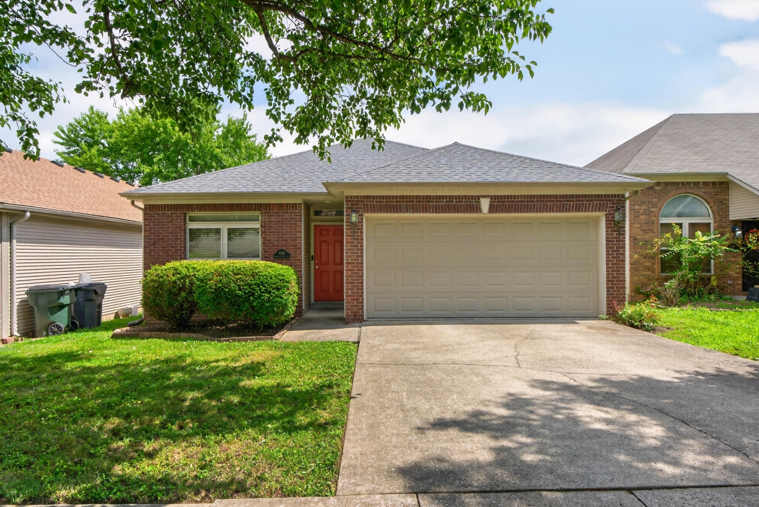 2593 Spring Valley Loop — photo