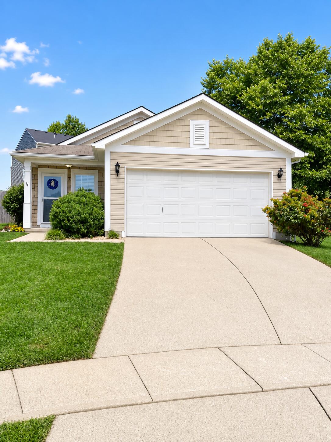 1329 Harrington Court — photo