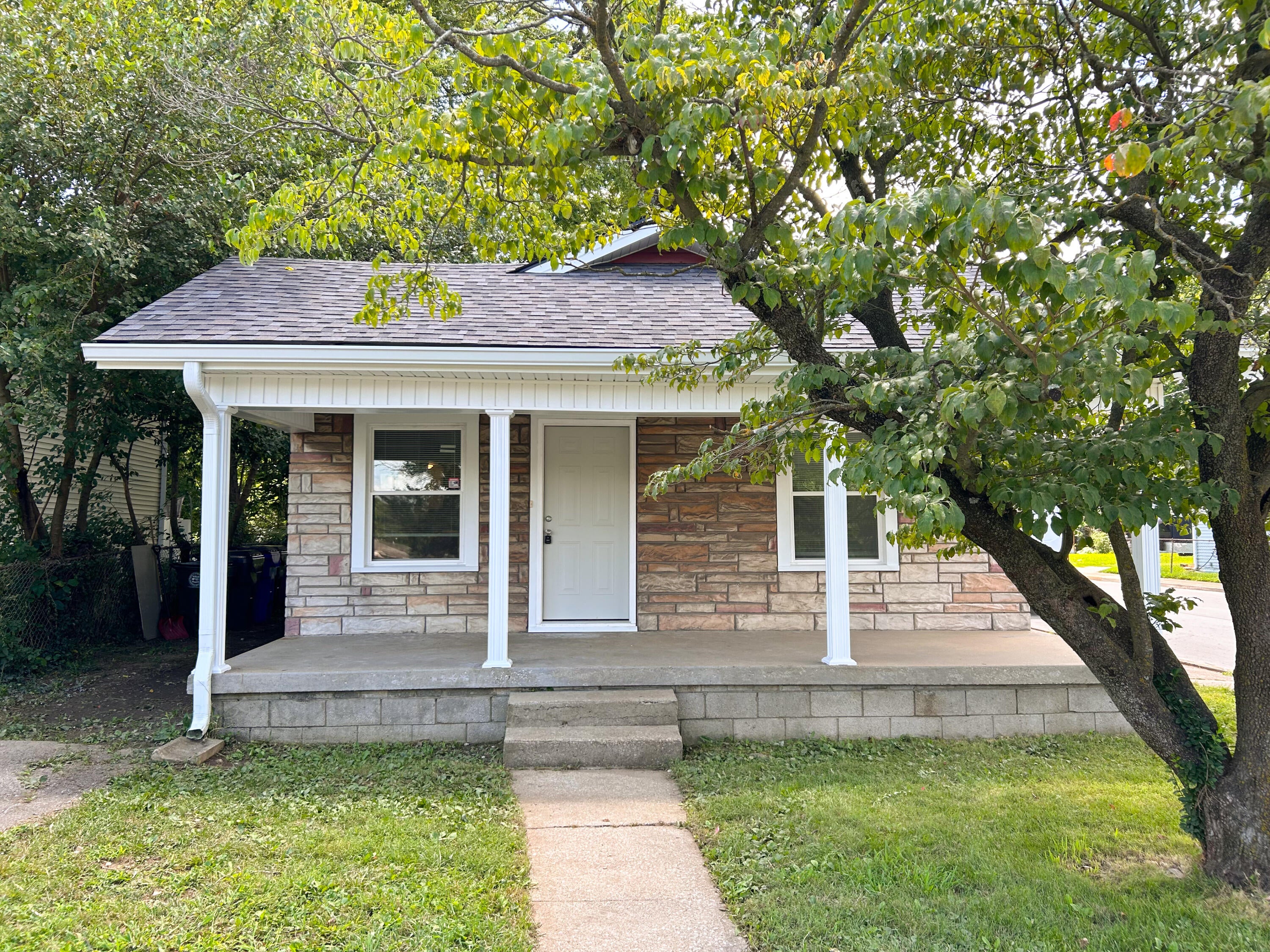 436 Price Road — photo