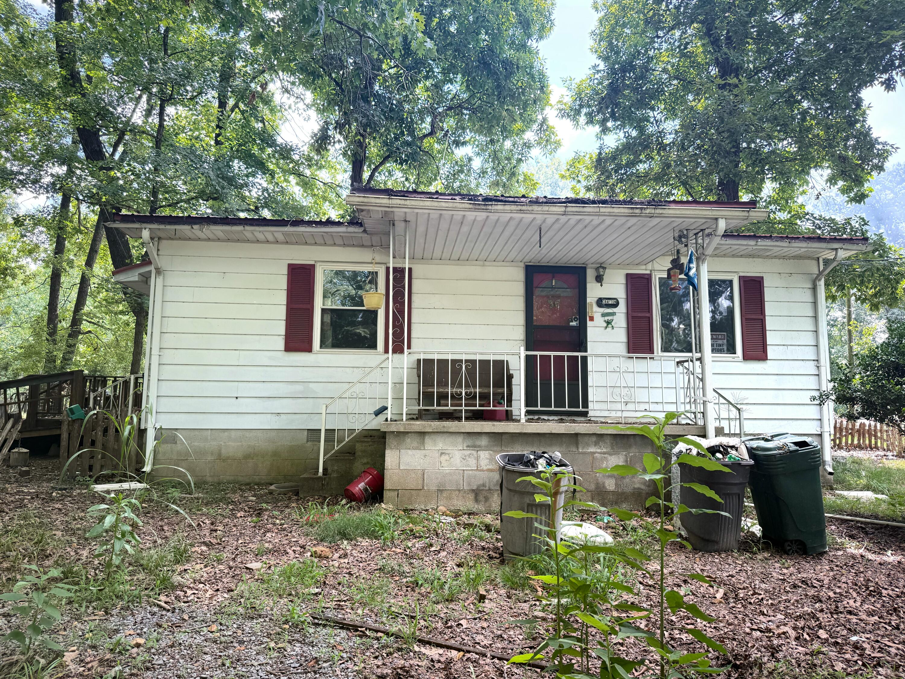 403 Woodland Drive — photo