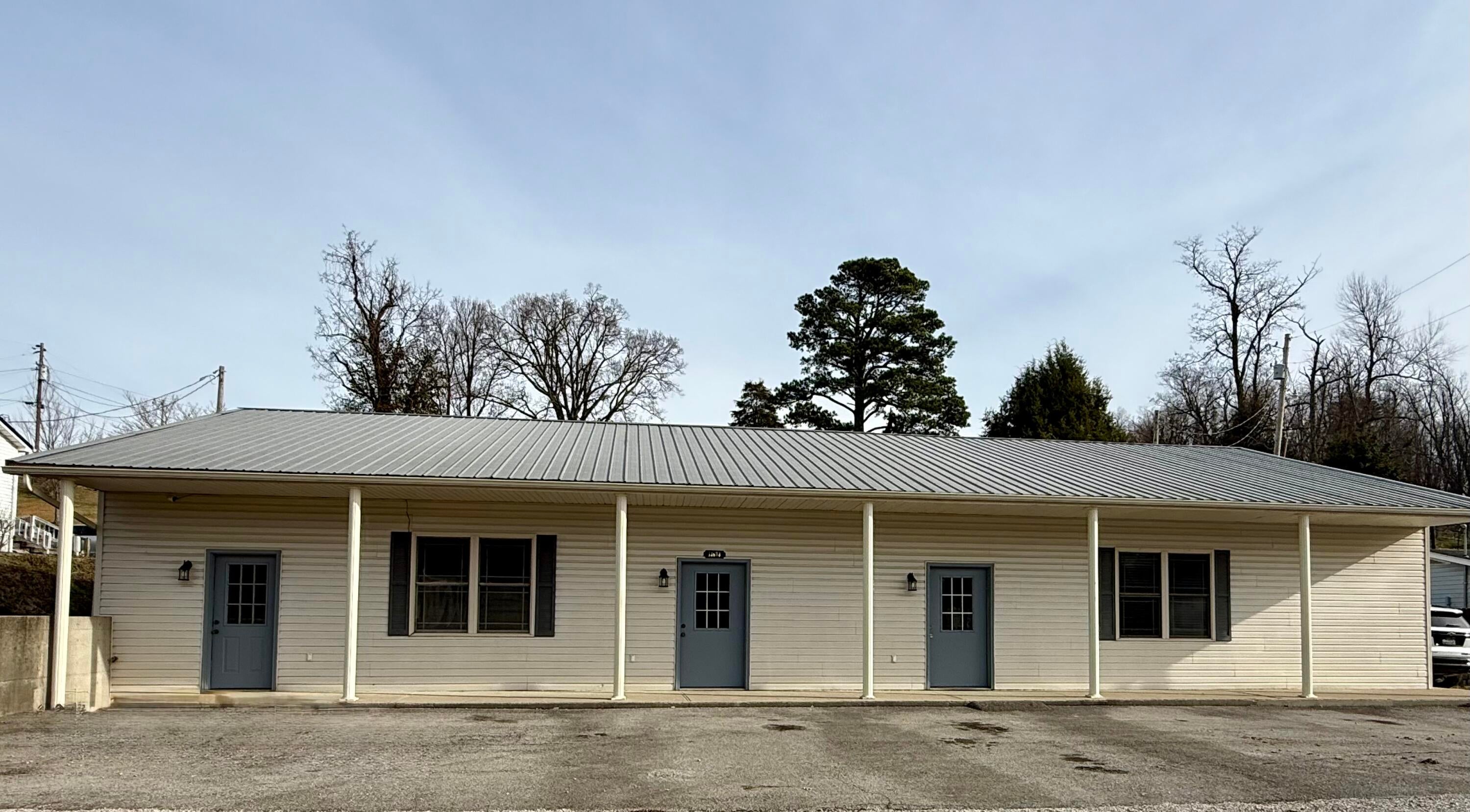 14674 US-421 N Highway — photo