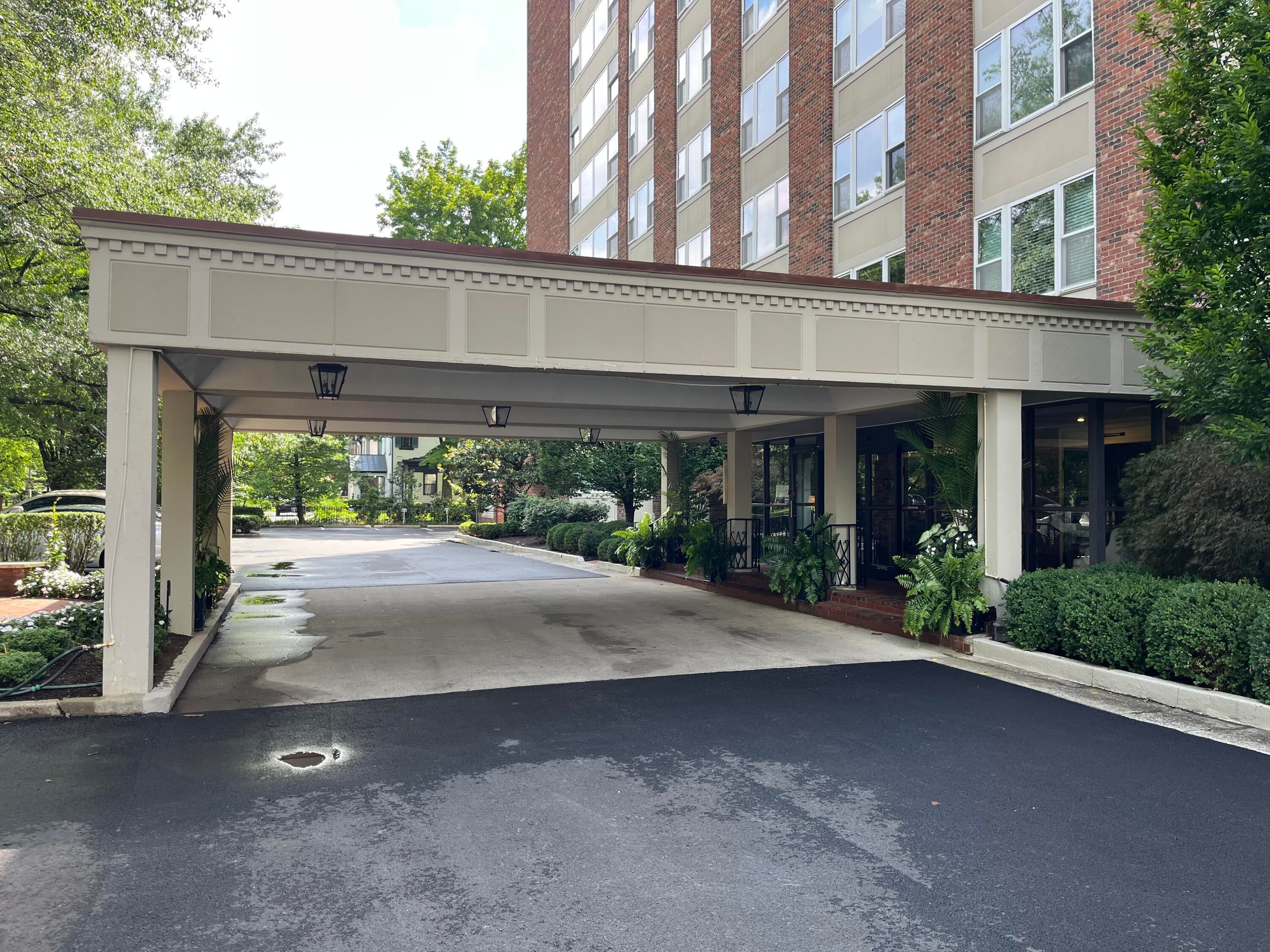 101 S Hanover Avenue 2M — photo