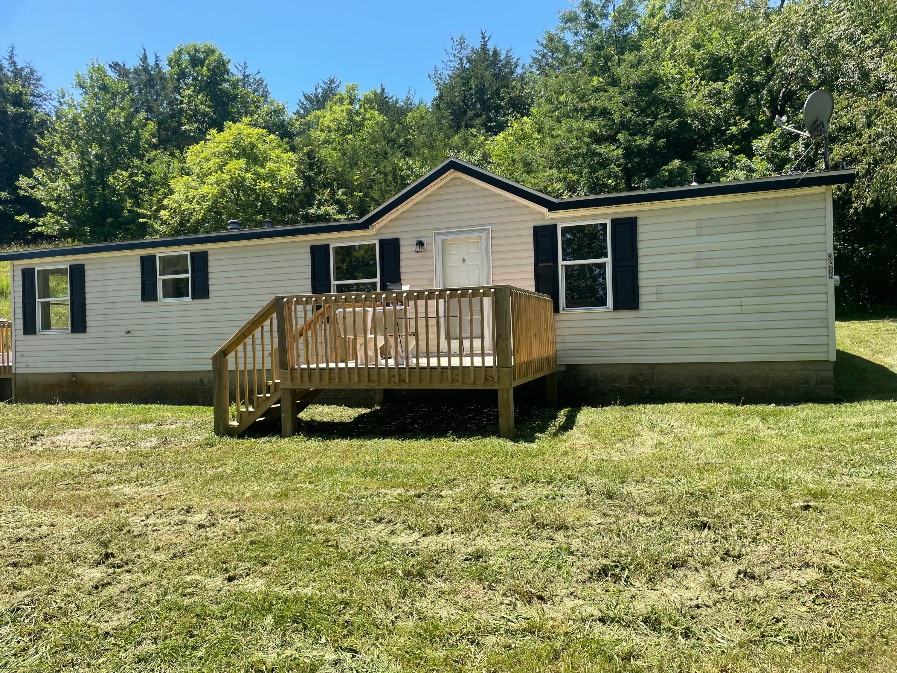 3268 Wagner Ferry Road — photo