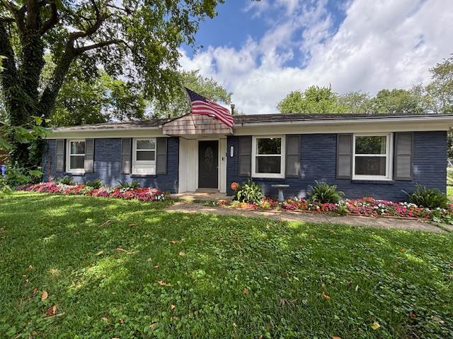 3527 Greentree Road — photo