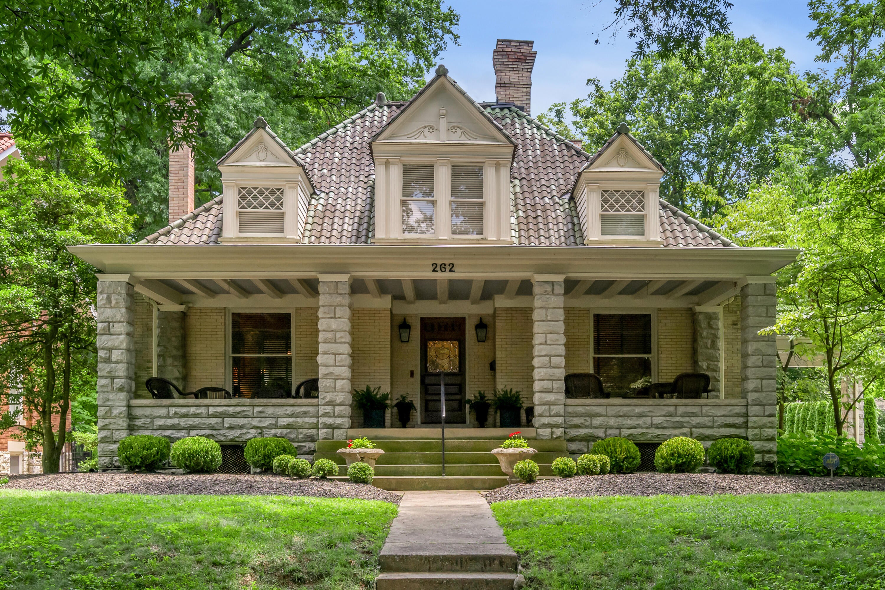 262 S Ashland Avenue — photo