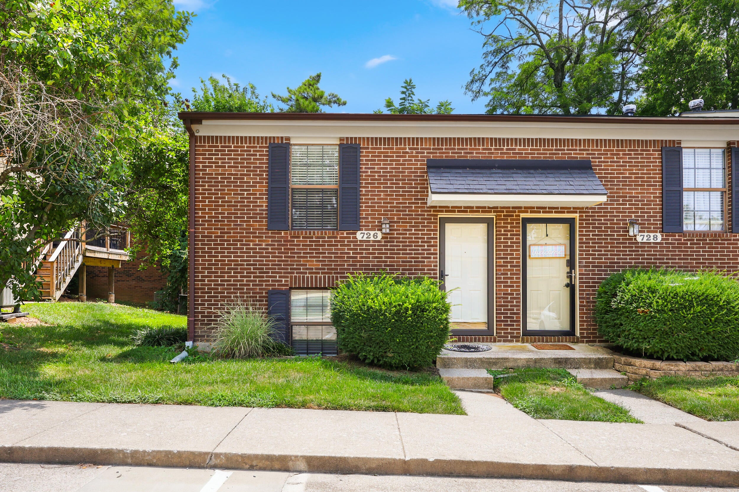 726 Spring Meadows Drive — photo