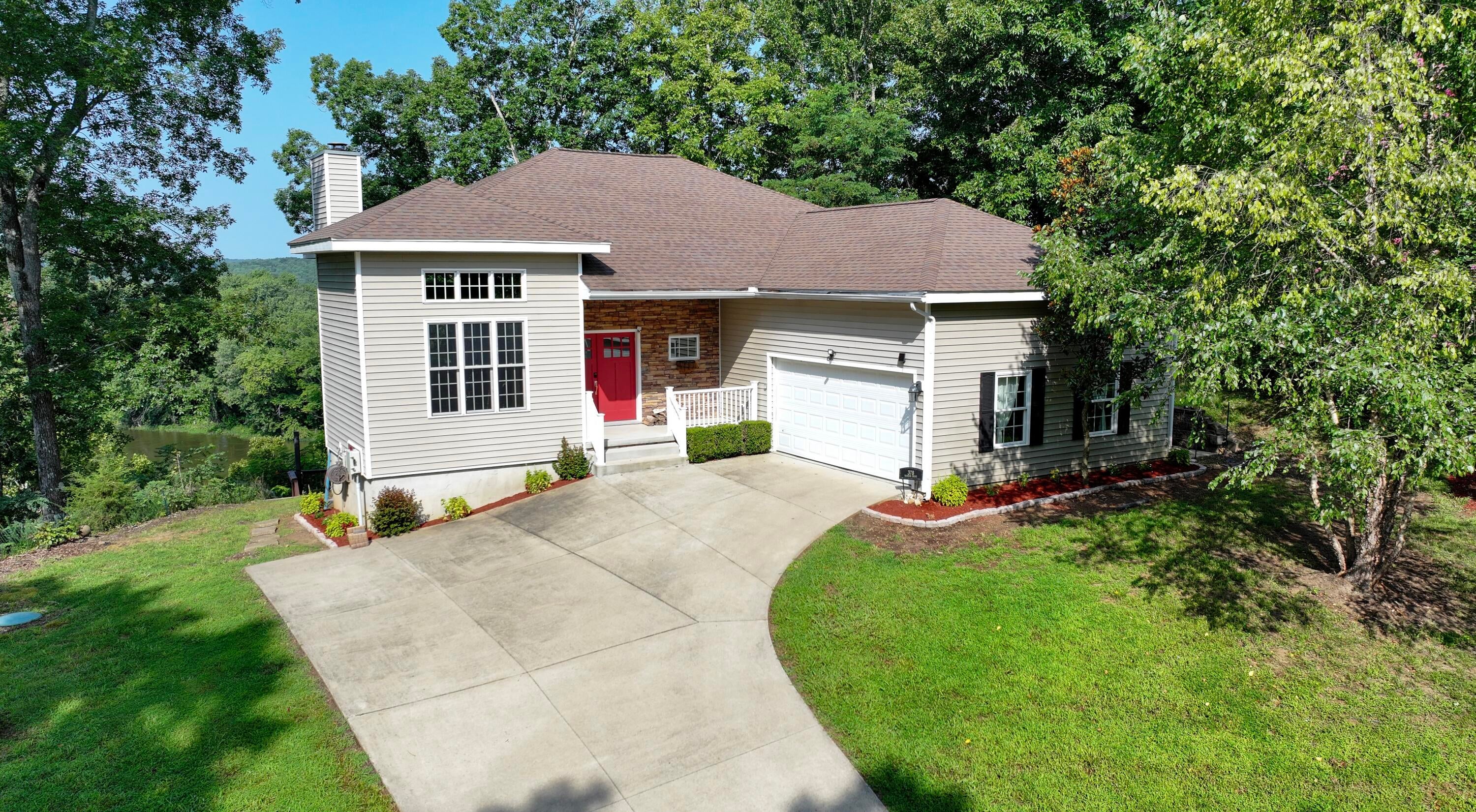 378 Harbor Drive — photo