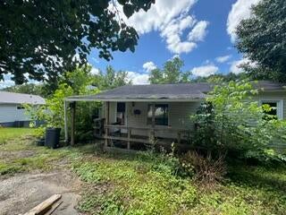 209 S Hill Street — photo
