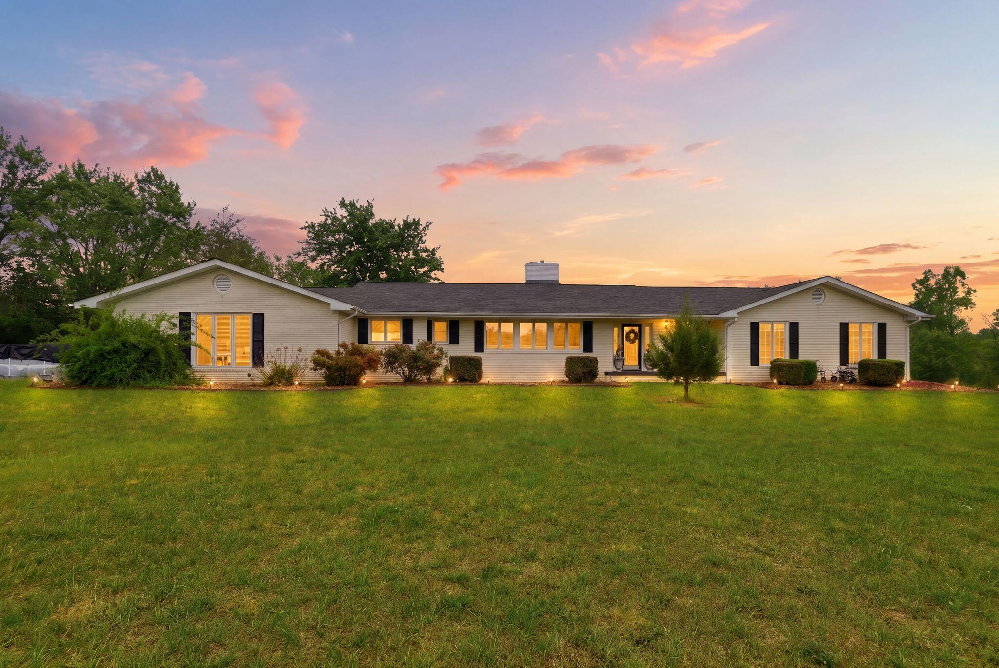 10949 E Laurel Road — photo