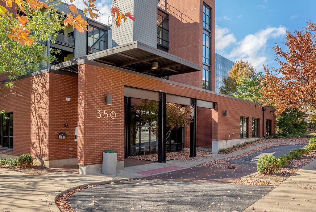 350 E Short Street 307 — photo