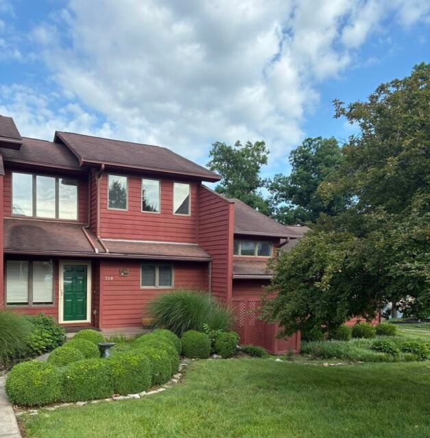 304 Persimmon Way — photo