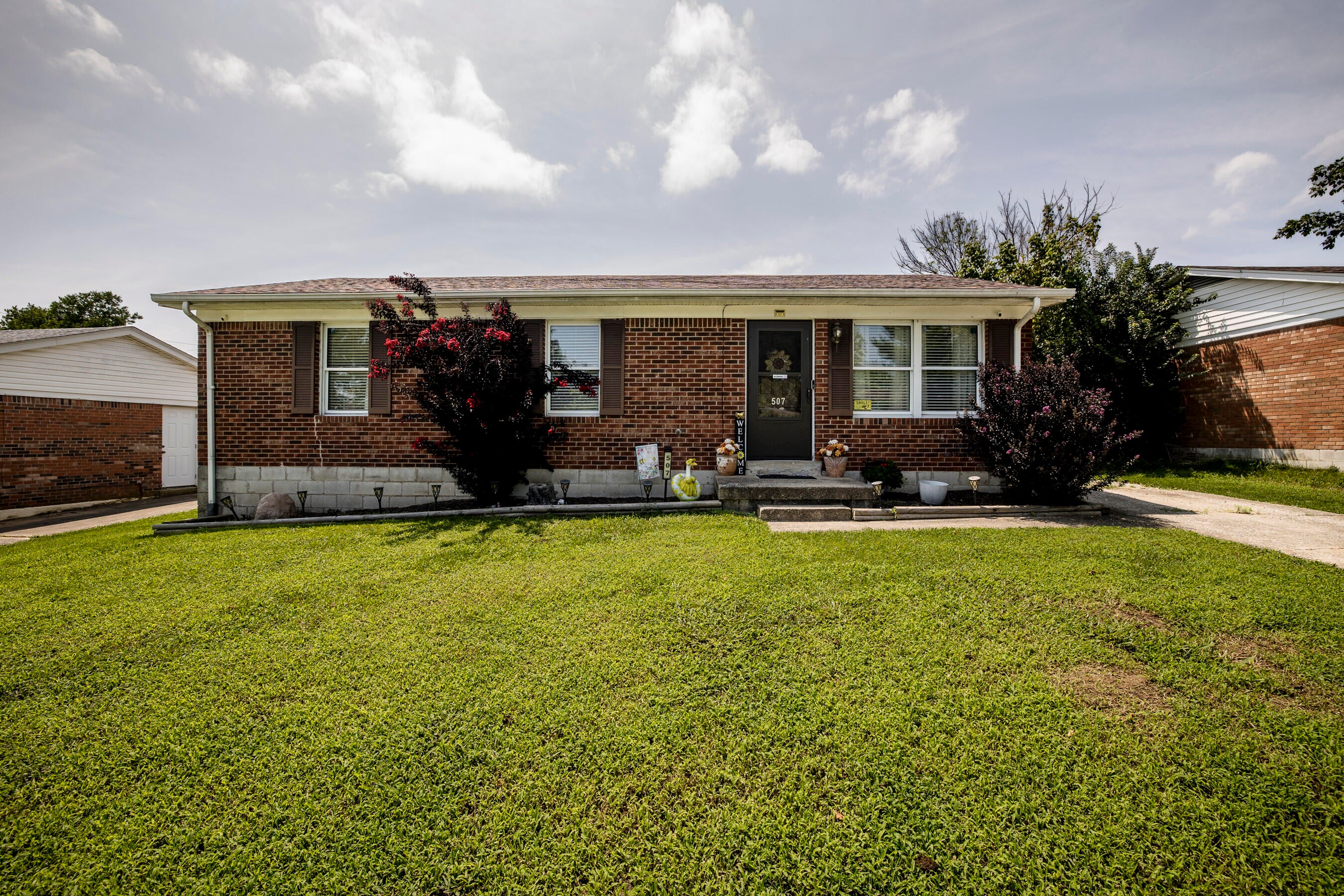 507 Foxwood Drive — photo