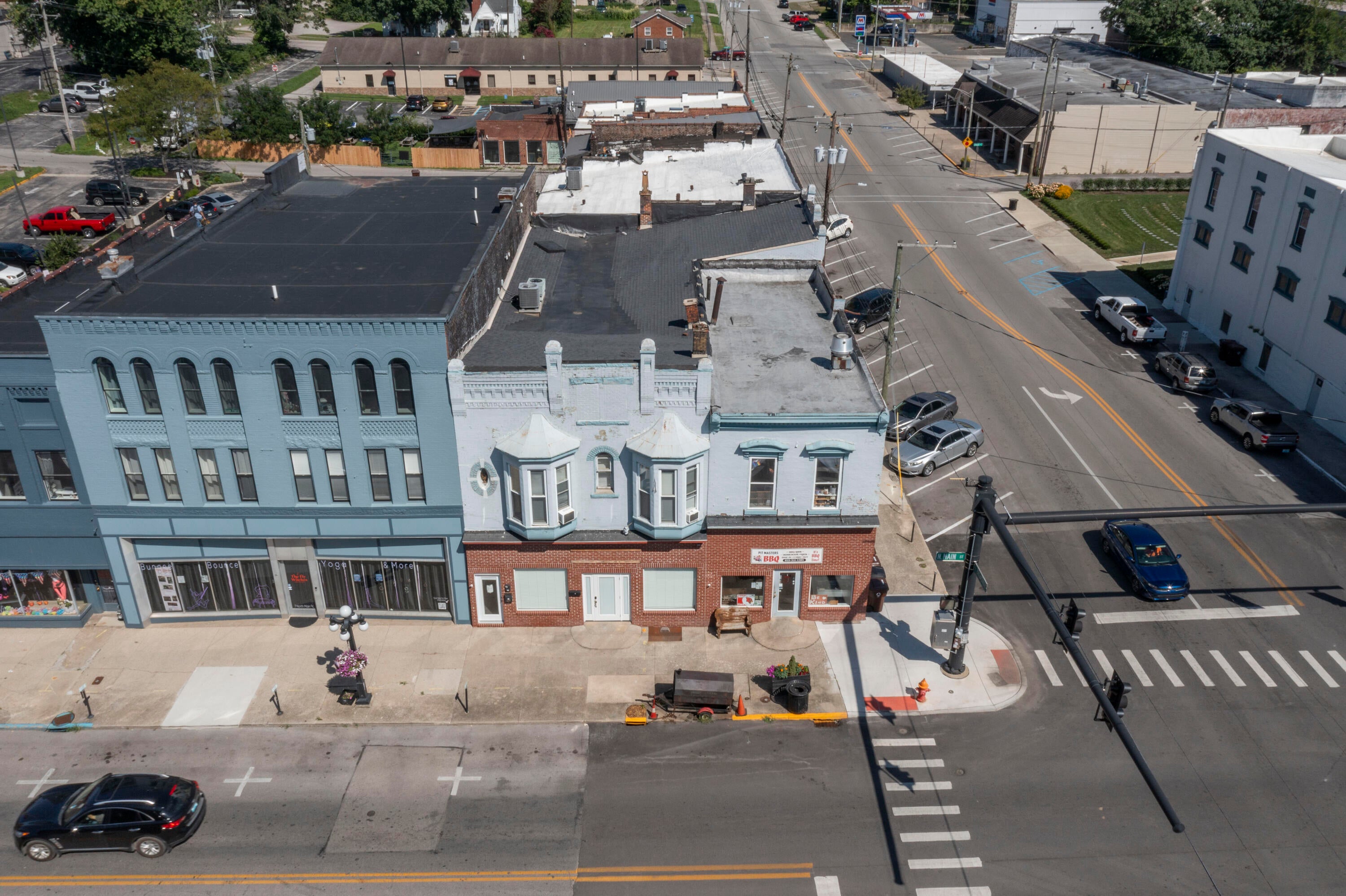 1 N Main Street — photo