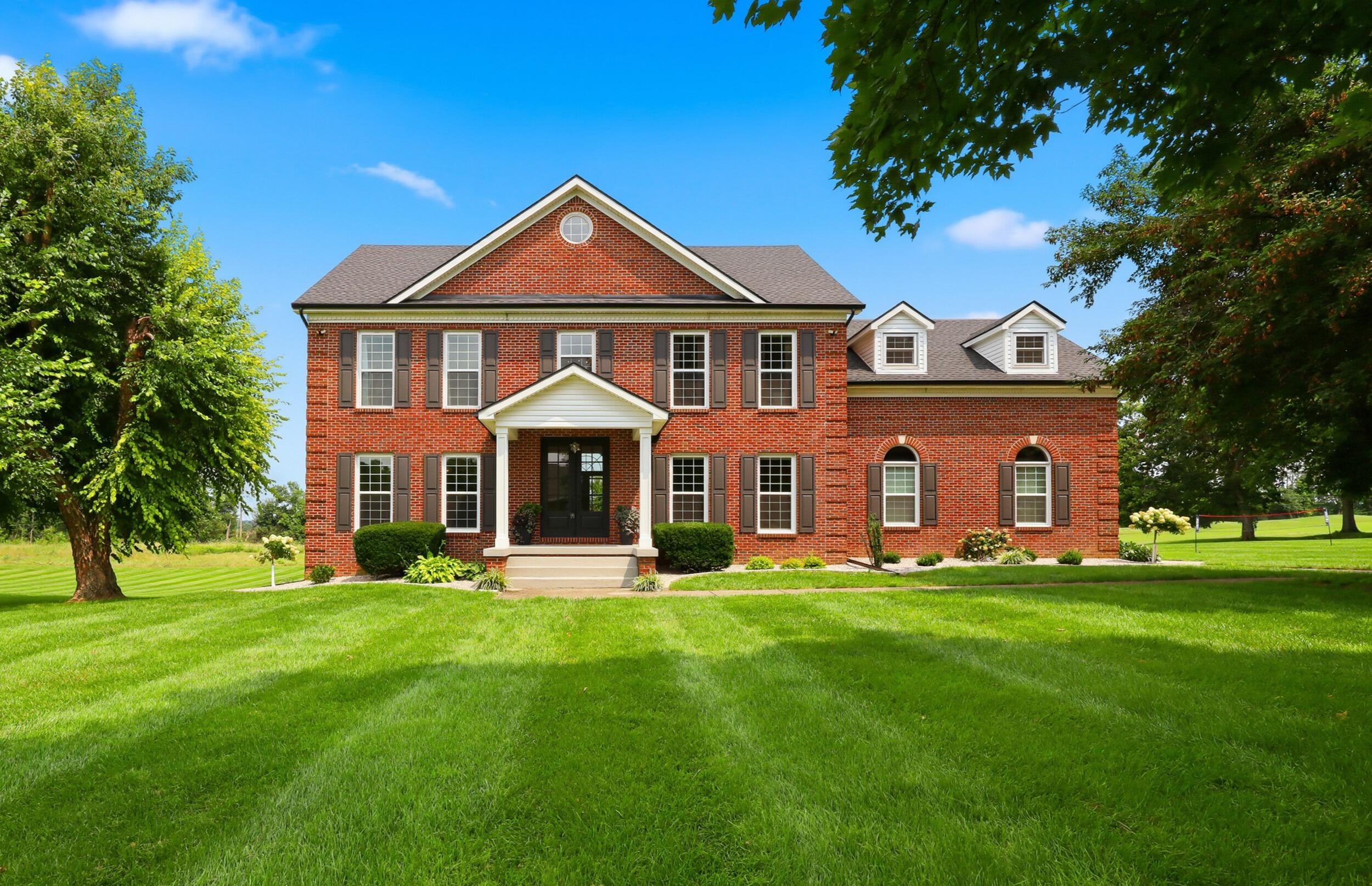 1020 High Point Drive Dr — photo