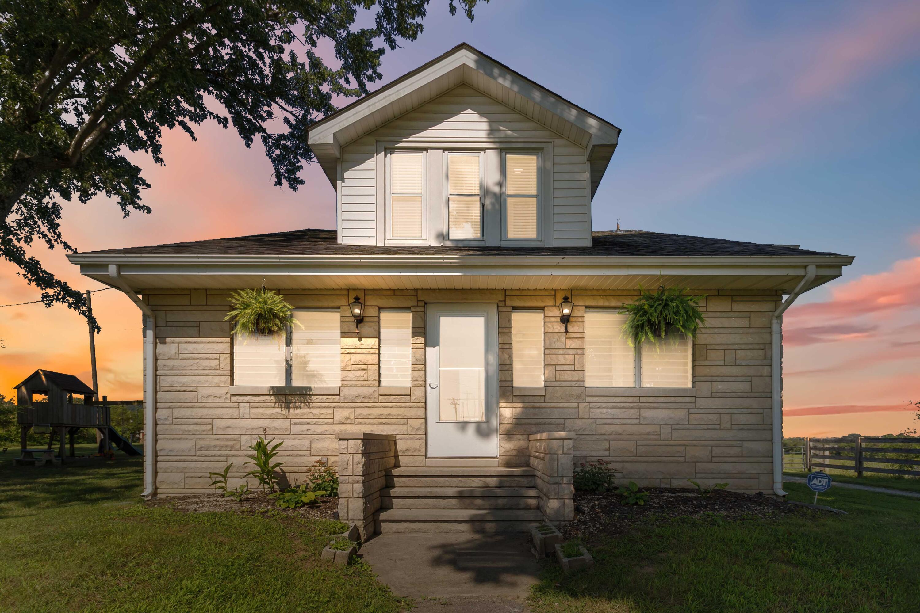 1715 Hwy 790 — photo