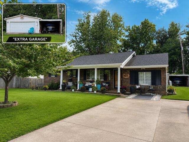 5006 Beechwood Drive — photo