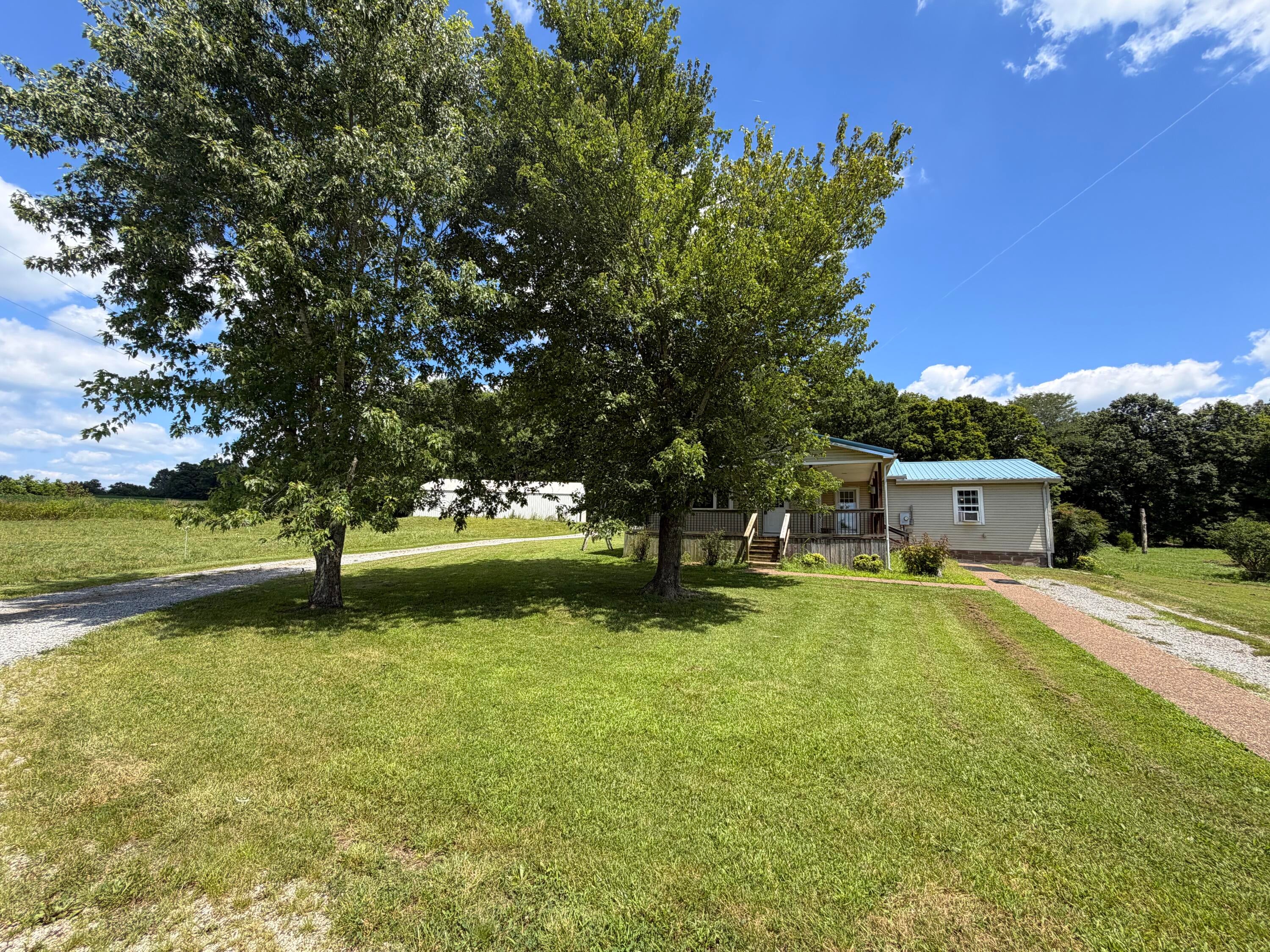17140 Froghop Road — photo