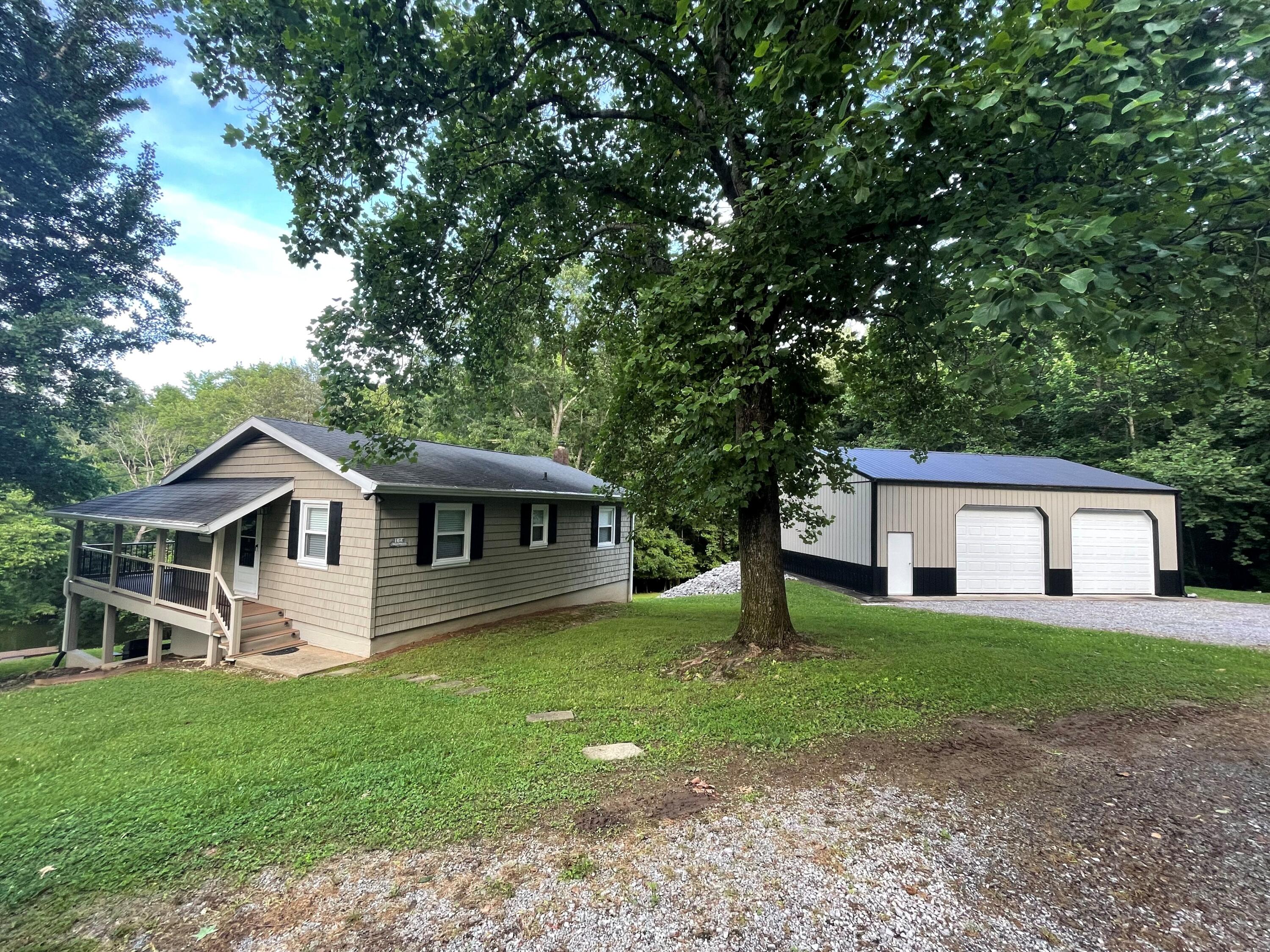 165 Cedar Point Road — photo