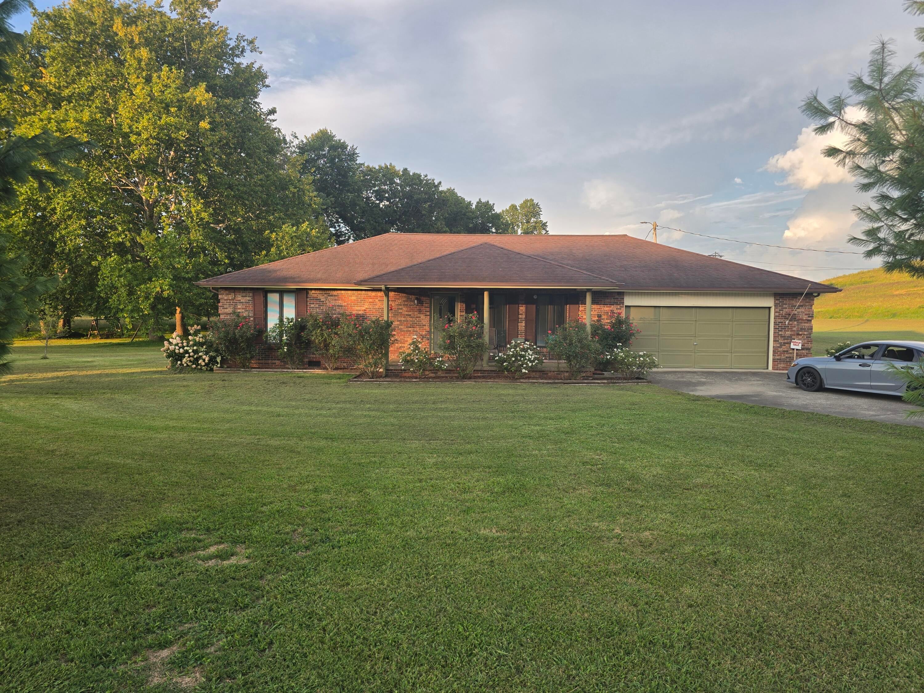 5386 N Highway 25 — photo