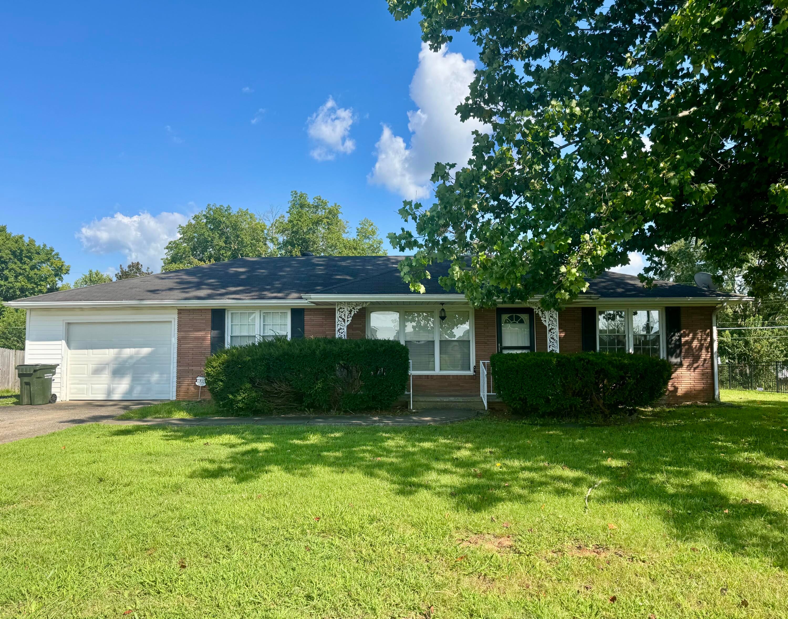 322 Blane Drive — photo