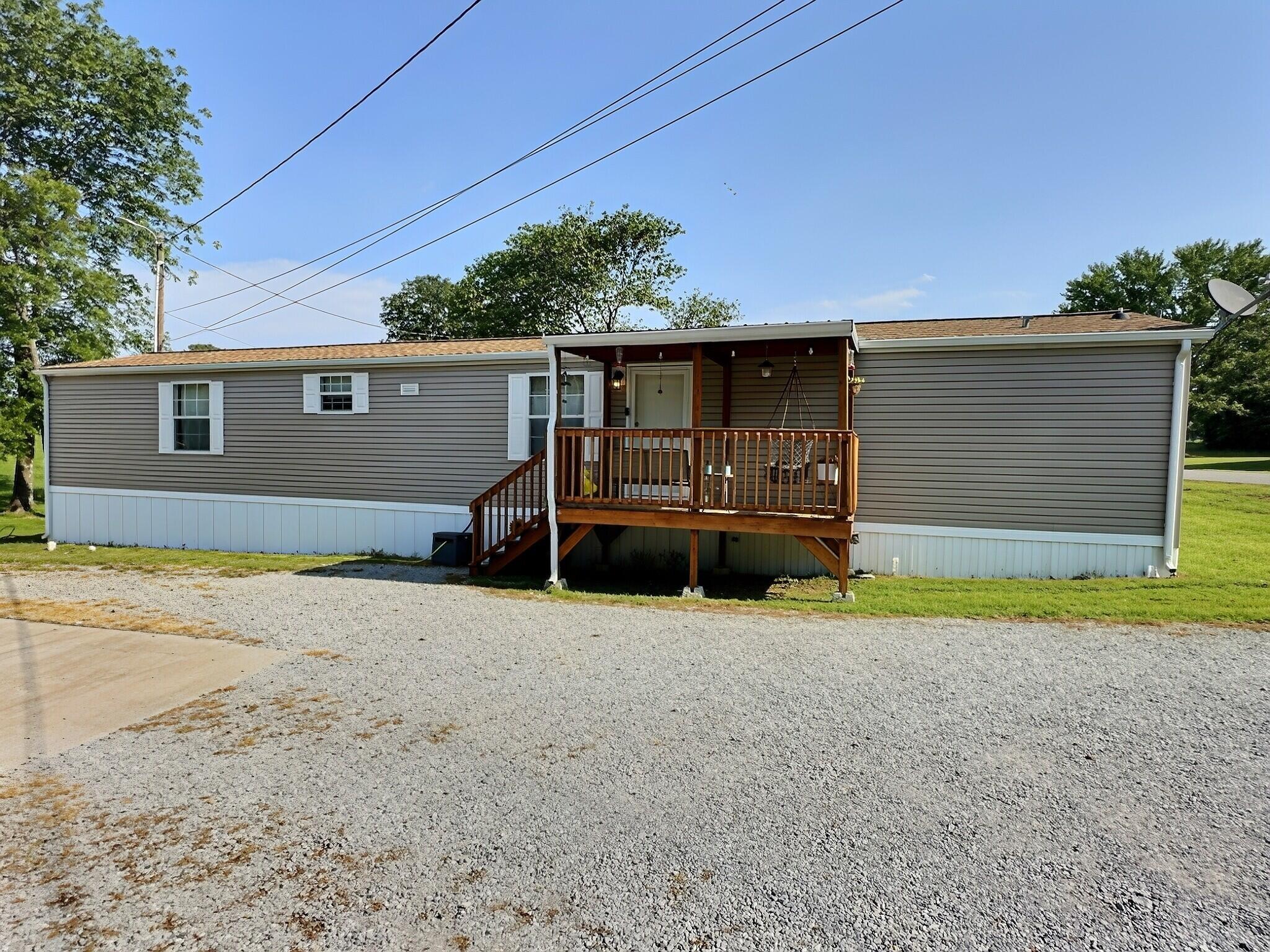 112 Madden Street — photo