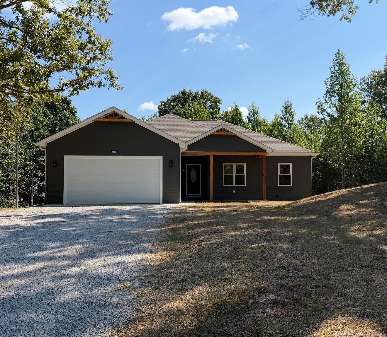 353 Kings Ridge Court — photo
