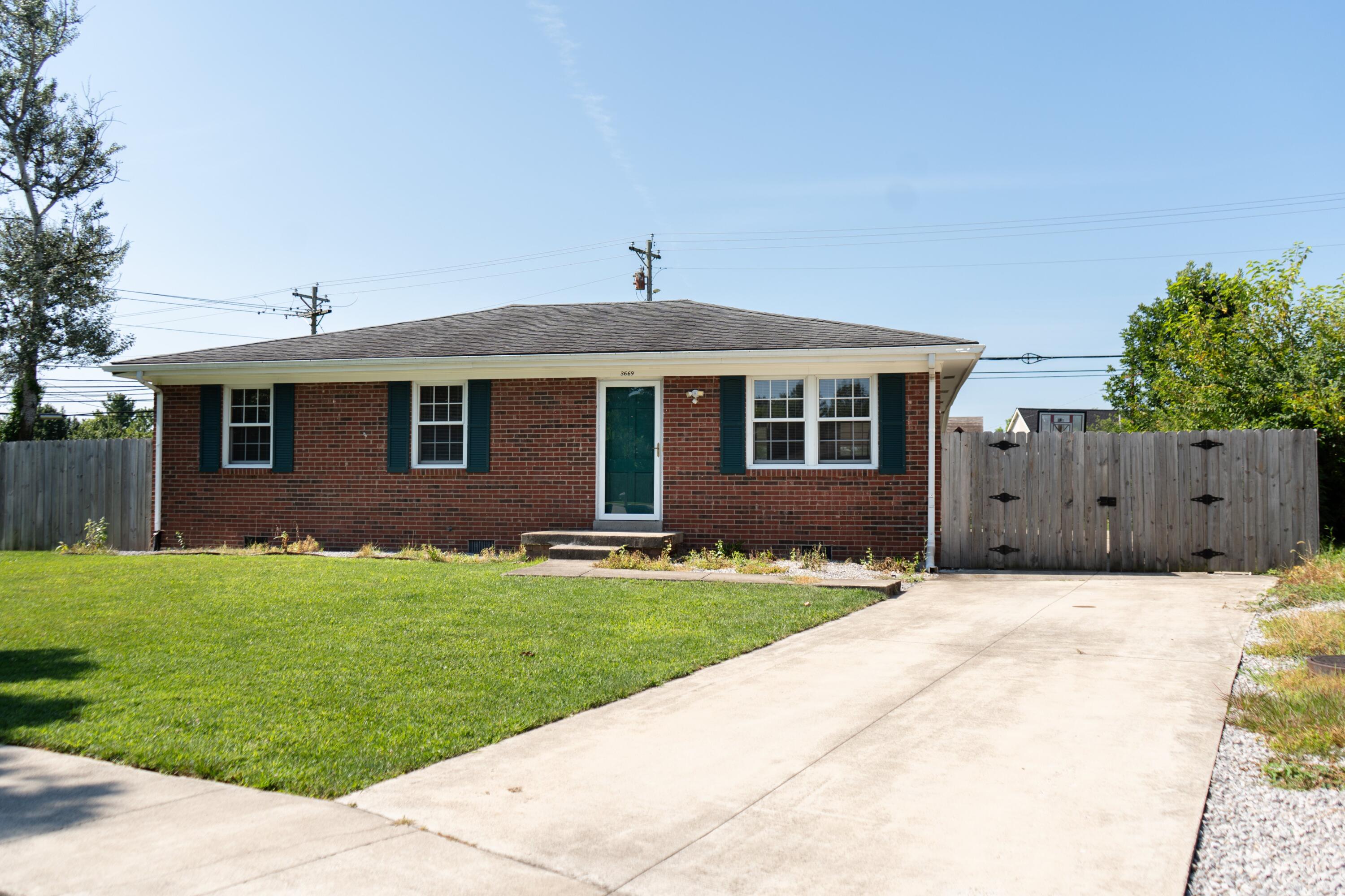 3669 Sundart Drive — photo