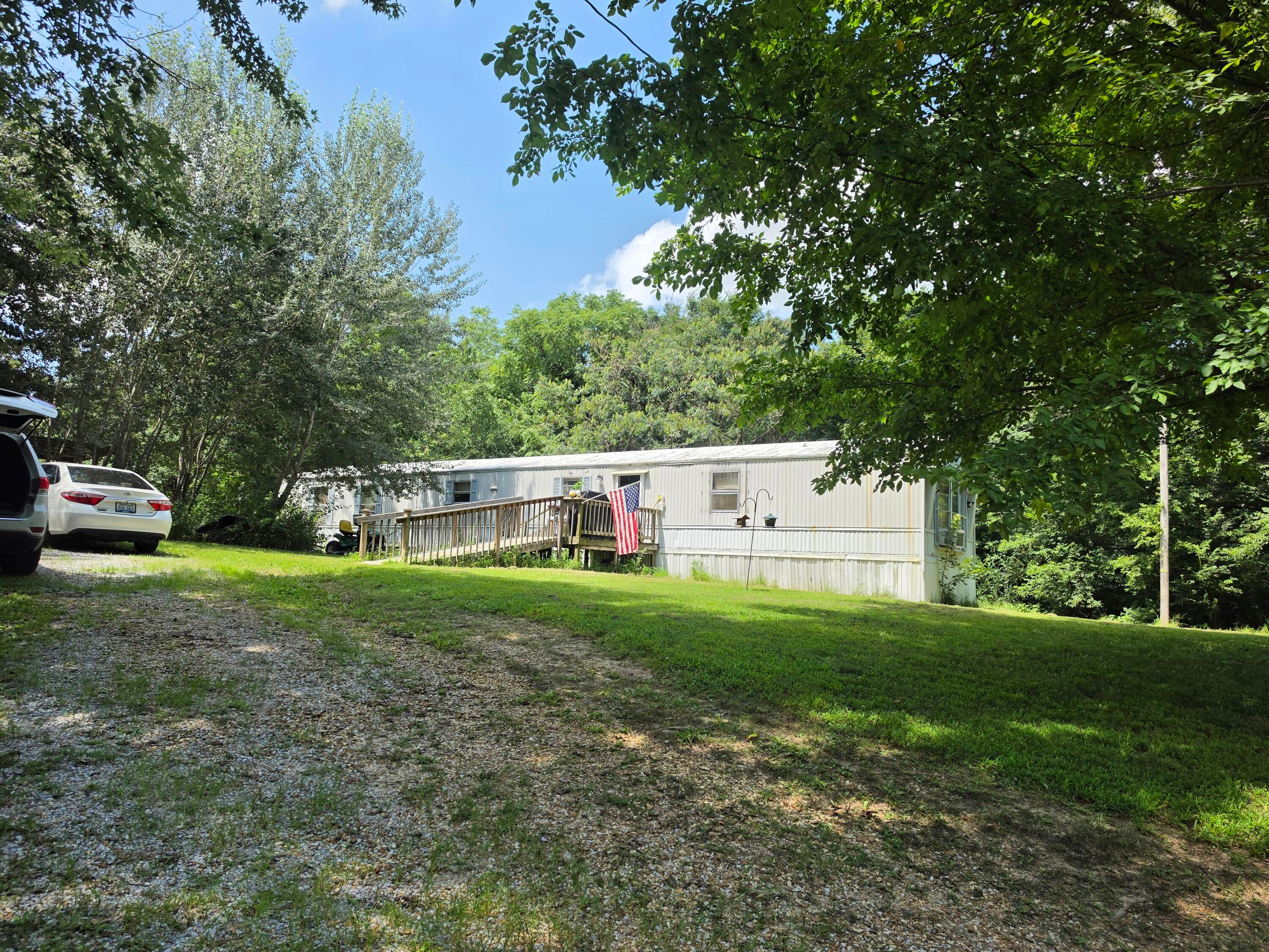 2131 Thurmond Road — photo