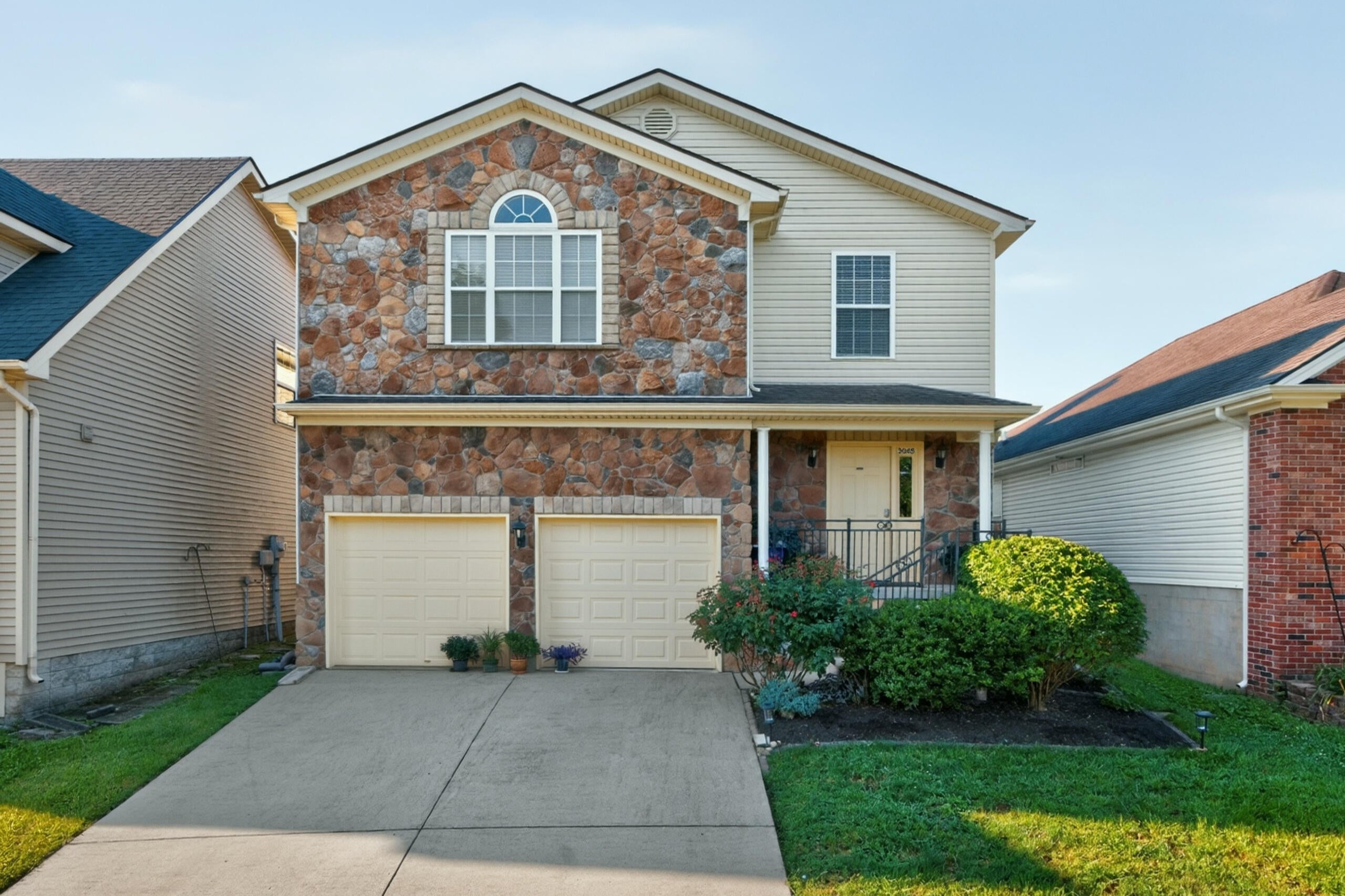 3048 Sewanee Lane — photo