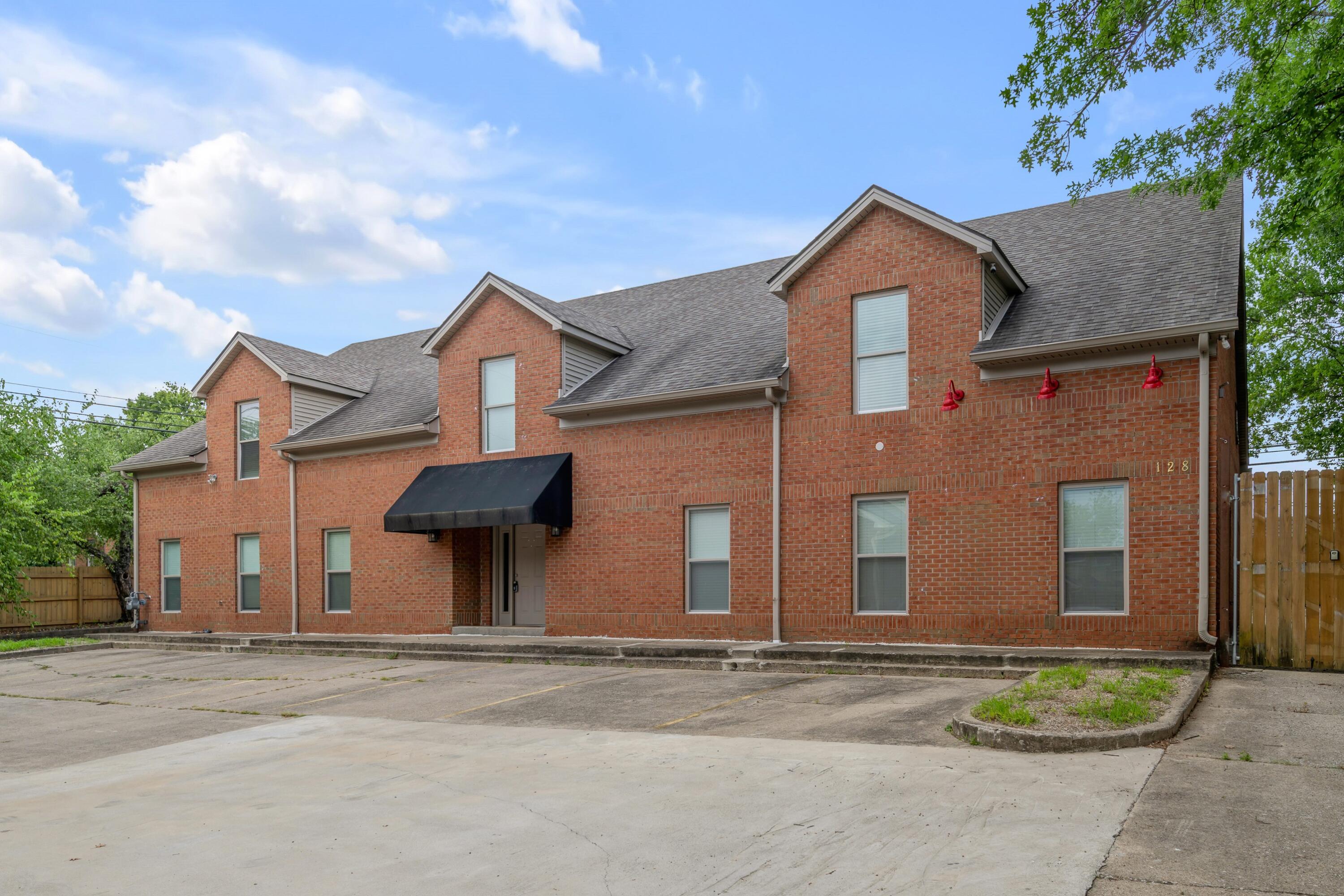 128 Dennis Drive — photo