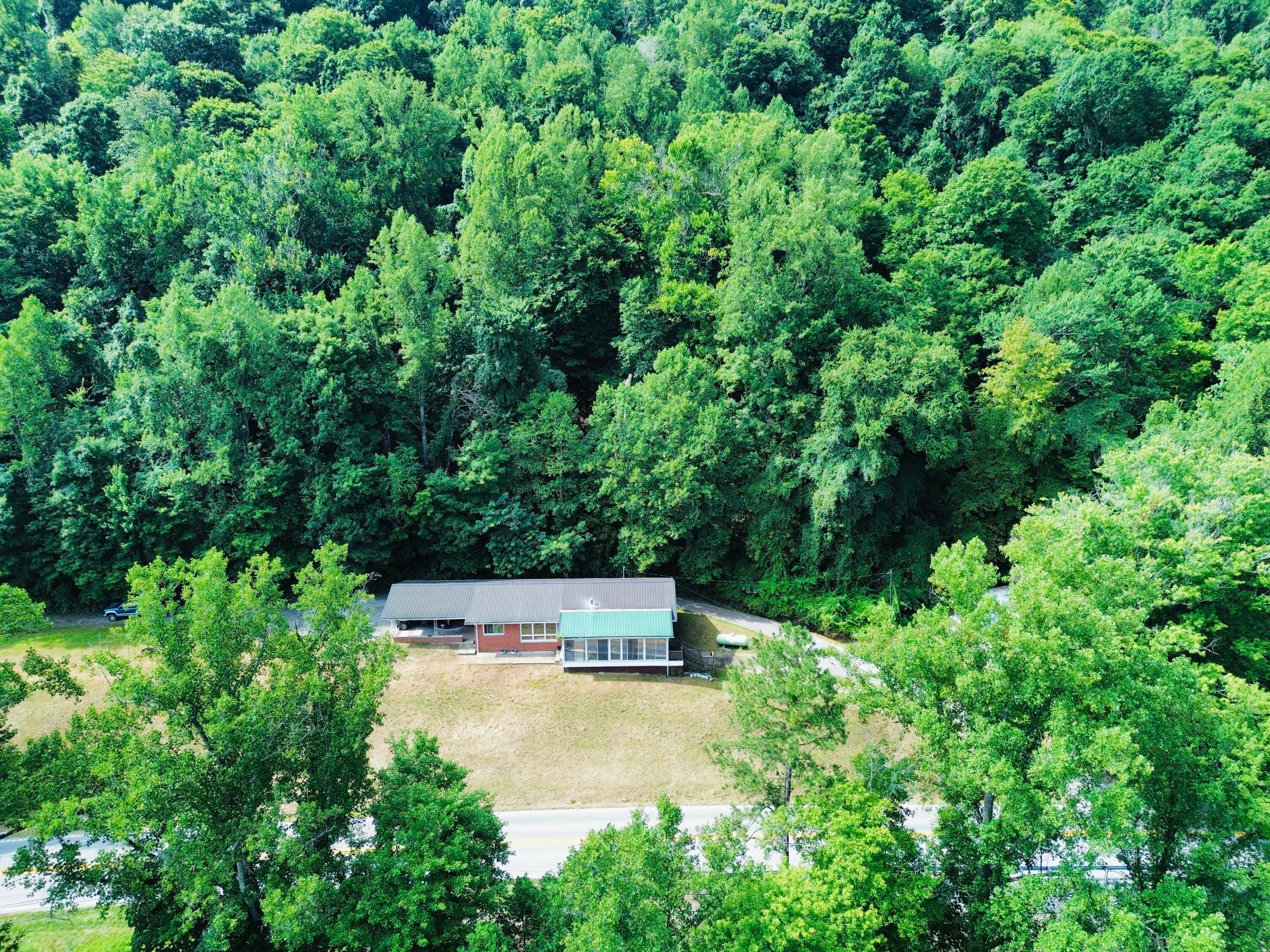 1556 Ky-8 — photo