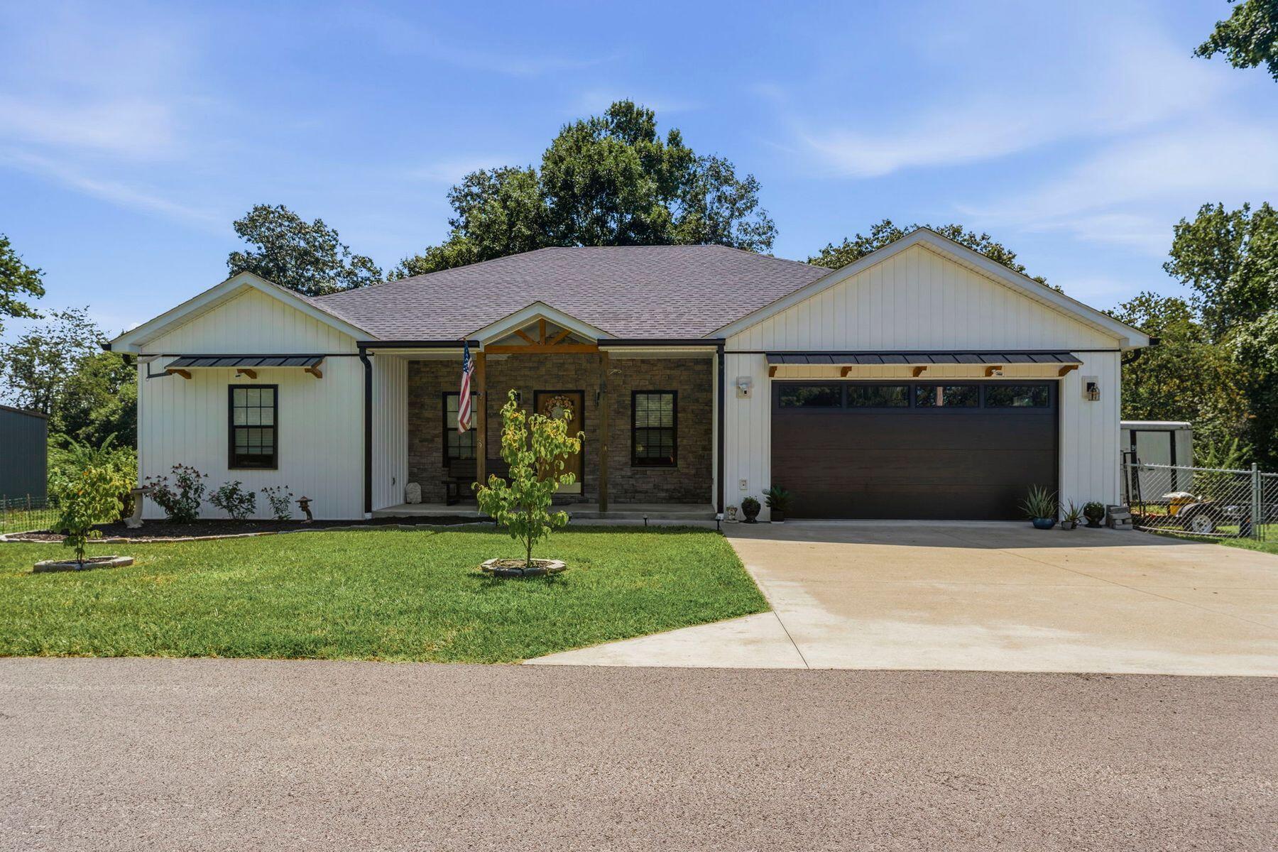 3013 Centerview Rough River Lane — photo