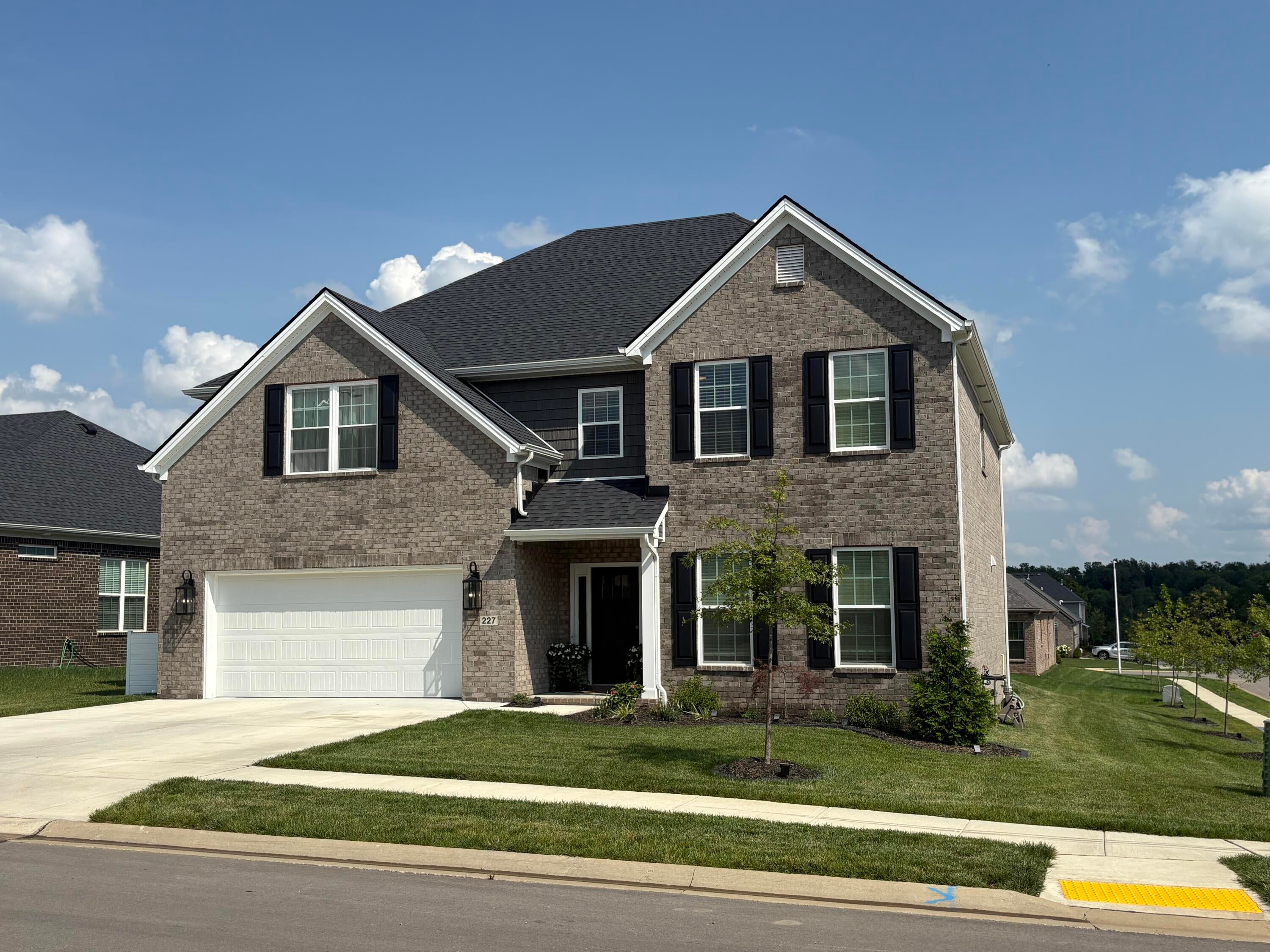 227 Squires Circle — photo