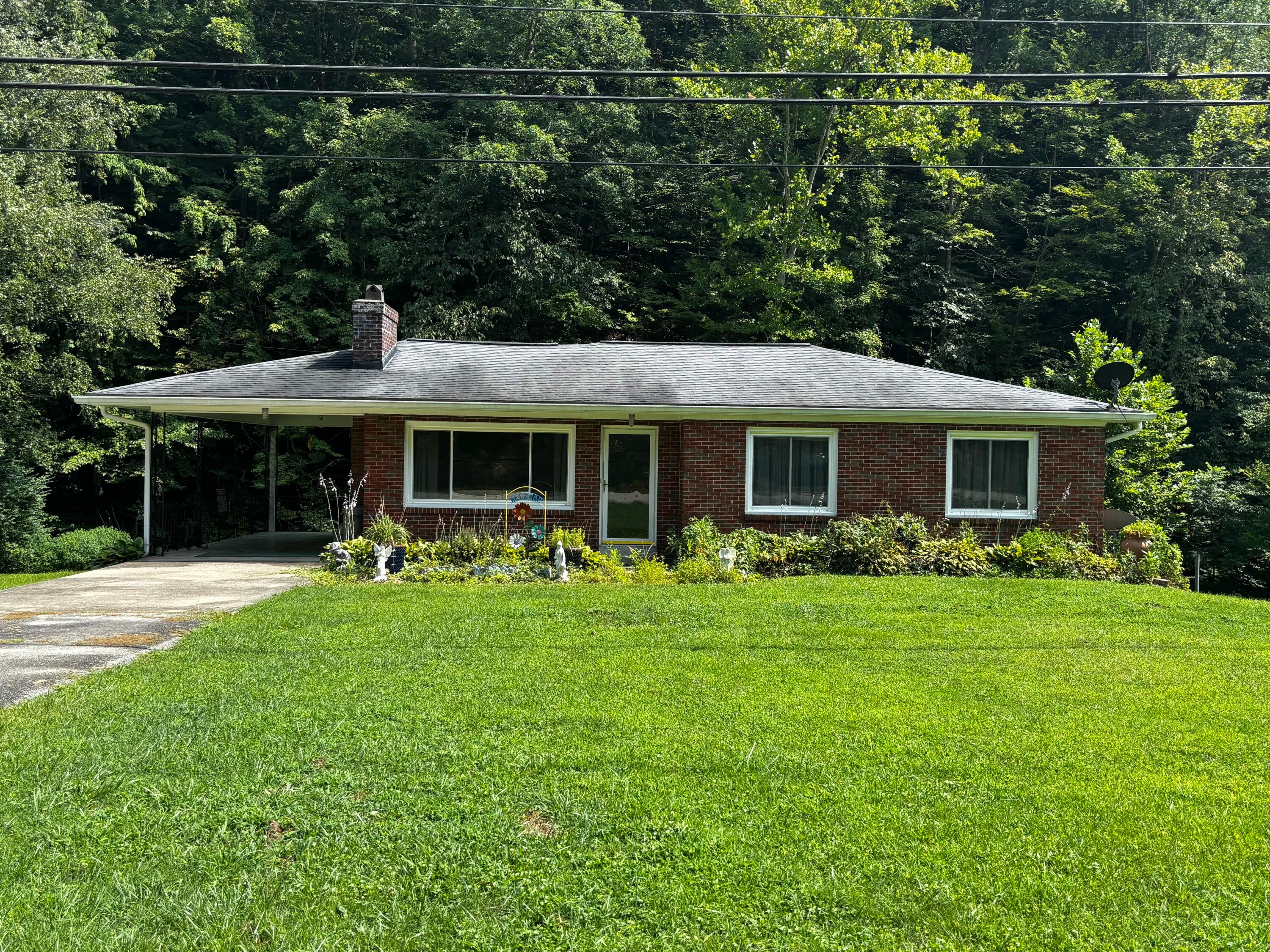 8785 W Kentucky 30 — photo
