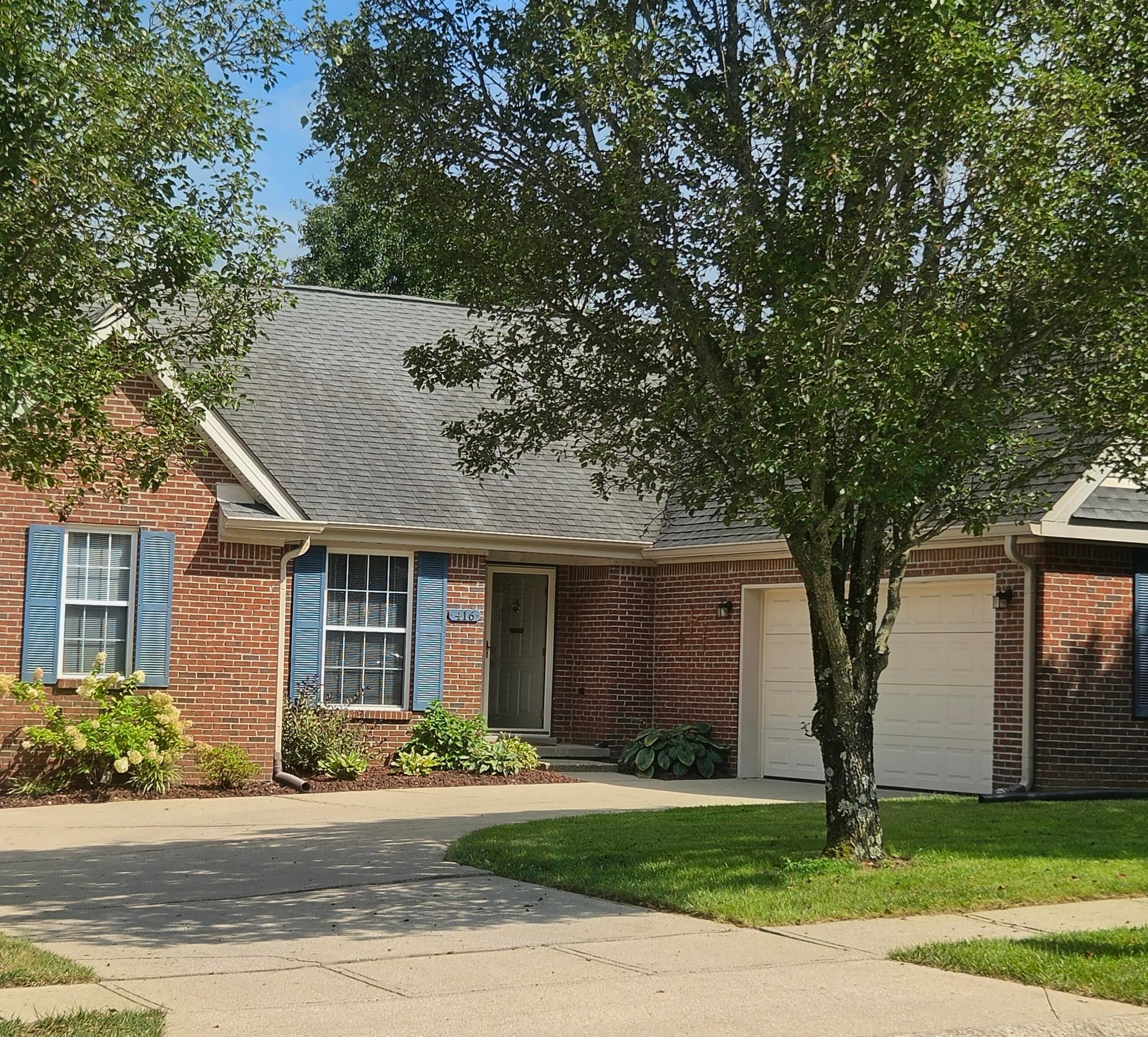 416 Worthington Place — photo