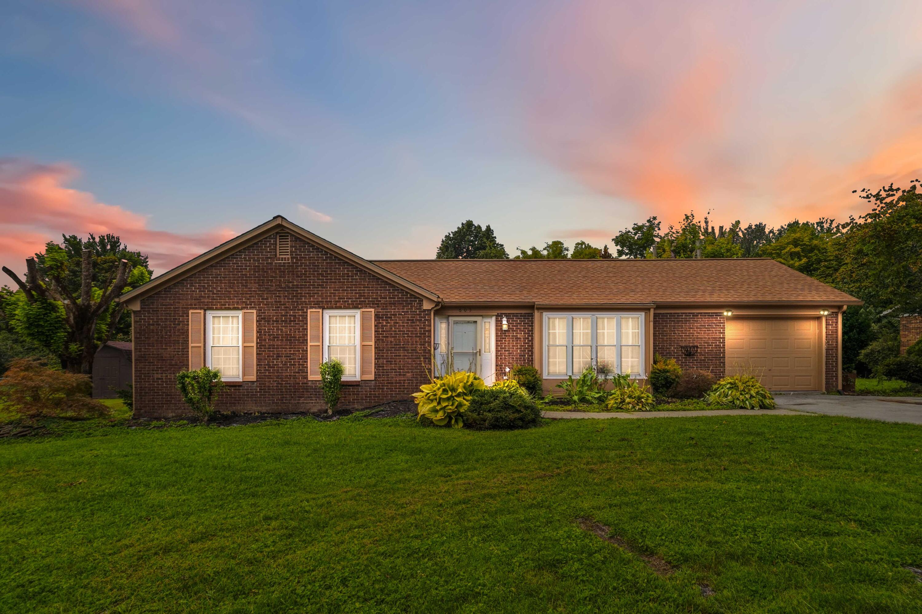 605 Walnut Drive — photo