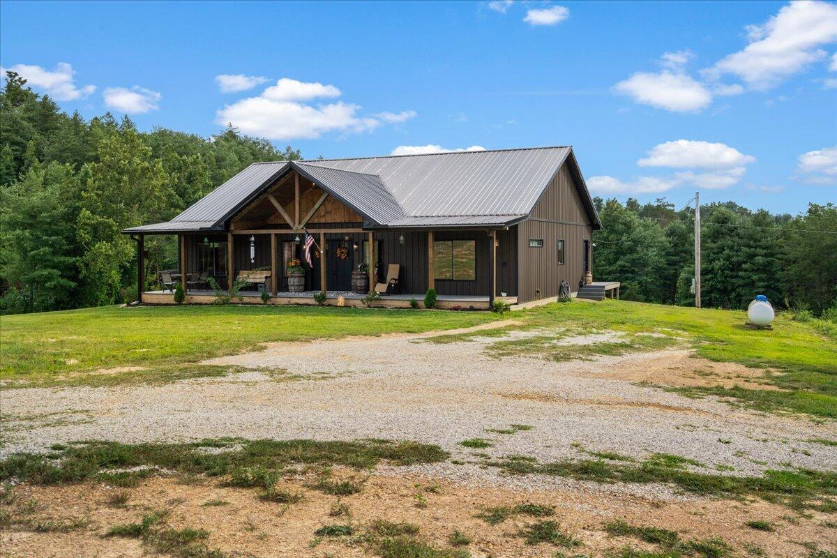 2113 Calaboose Ridge Road — photo