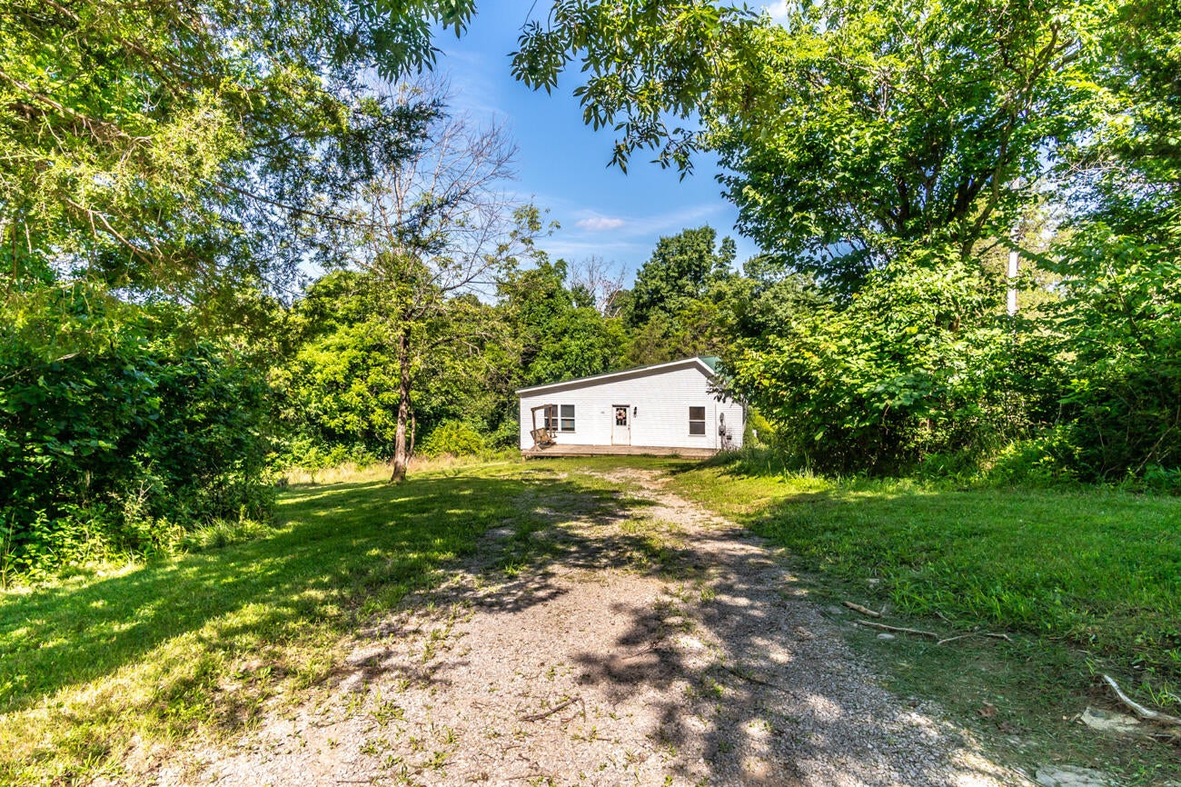 13081 Seaville Road — photo