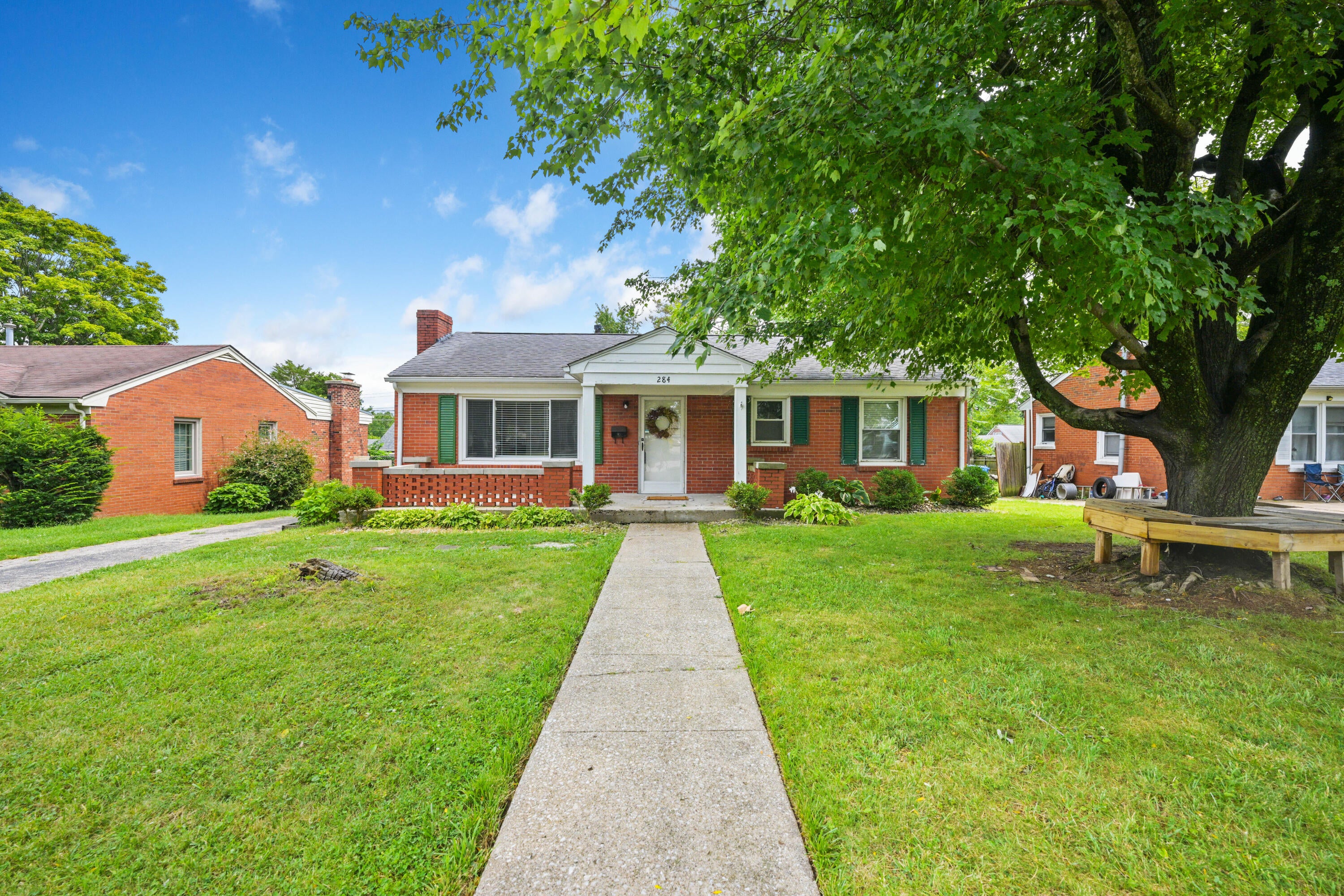 284 Taylor Drive — photo