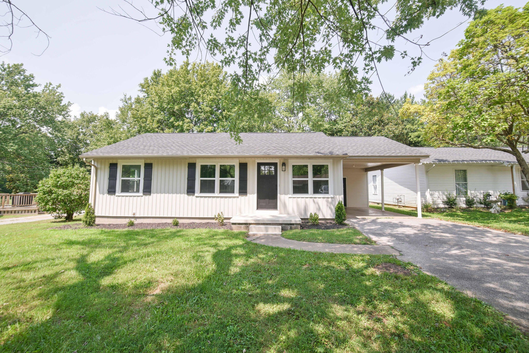 154 Iroquois Drive — photo