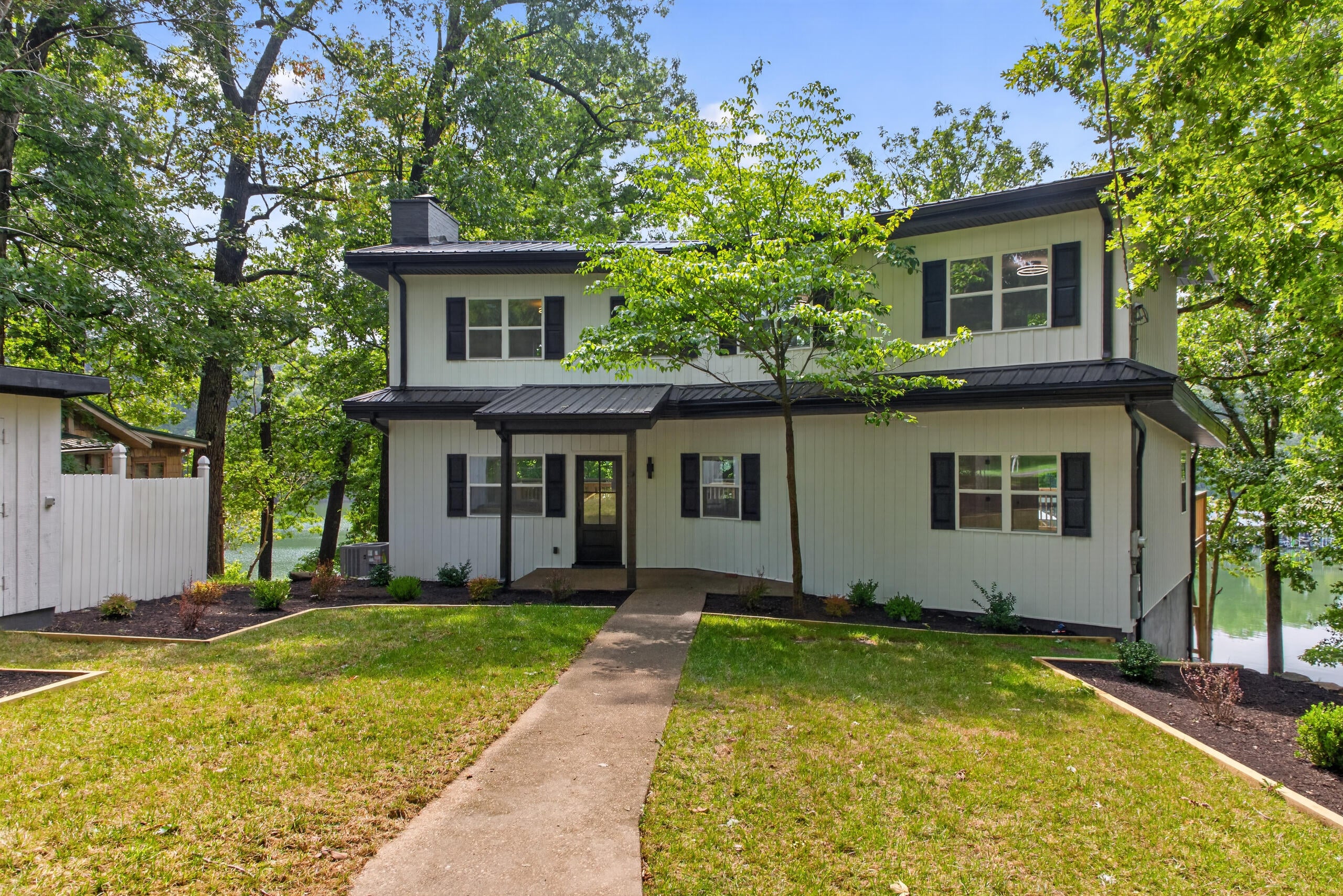 656 Chimney Rock Road — photo
