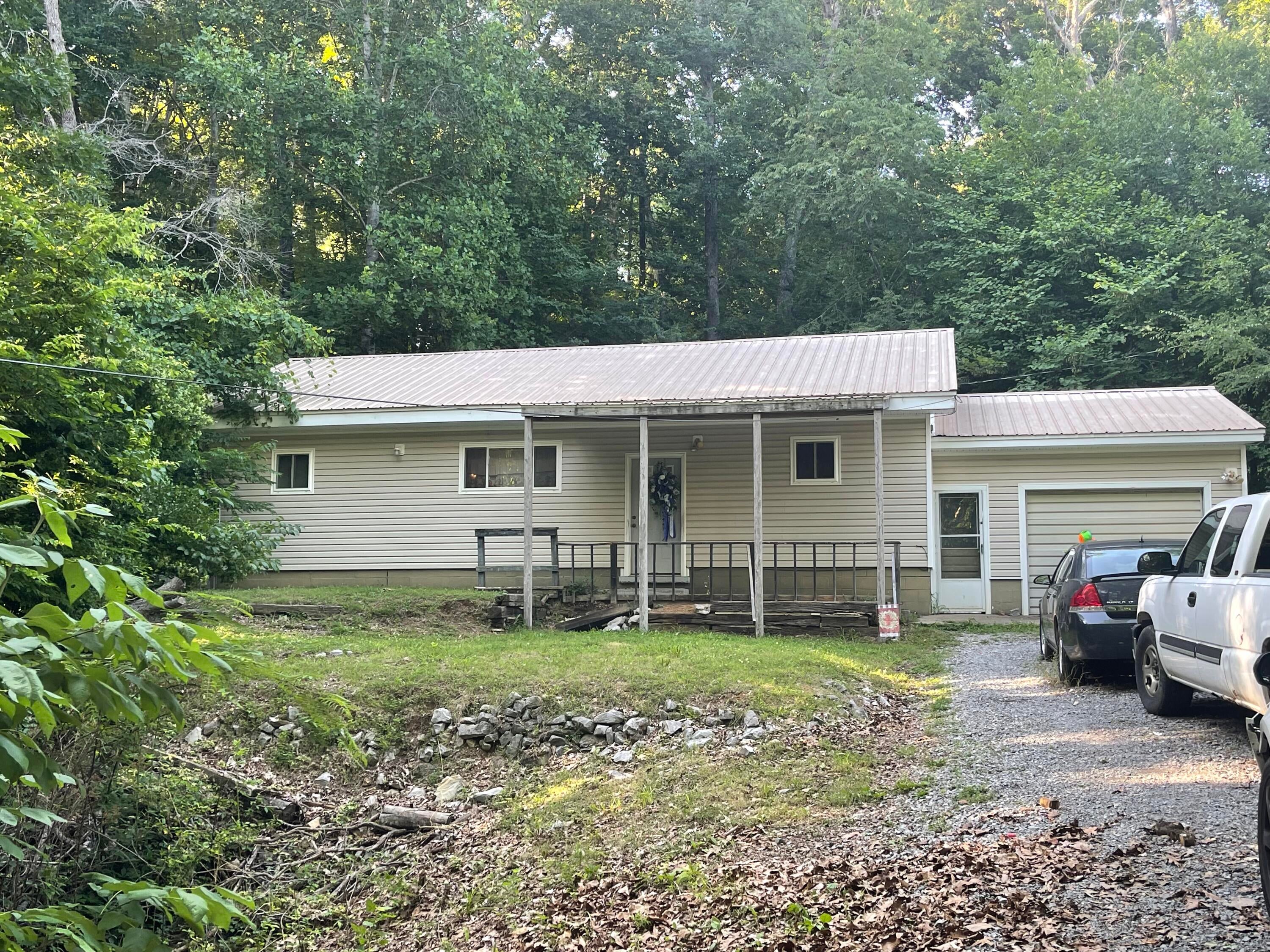 1205 Rockcastle Lakeshore Drive — photo