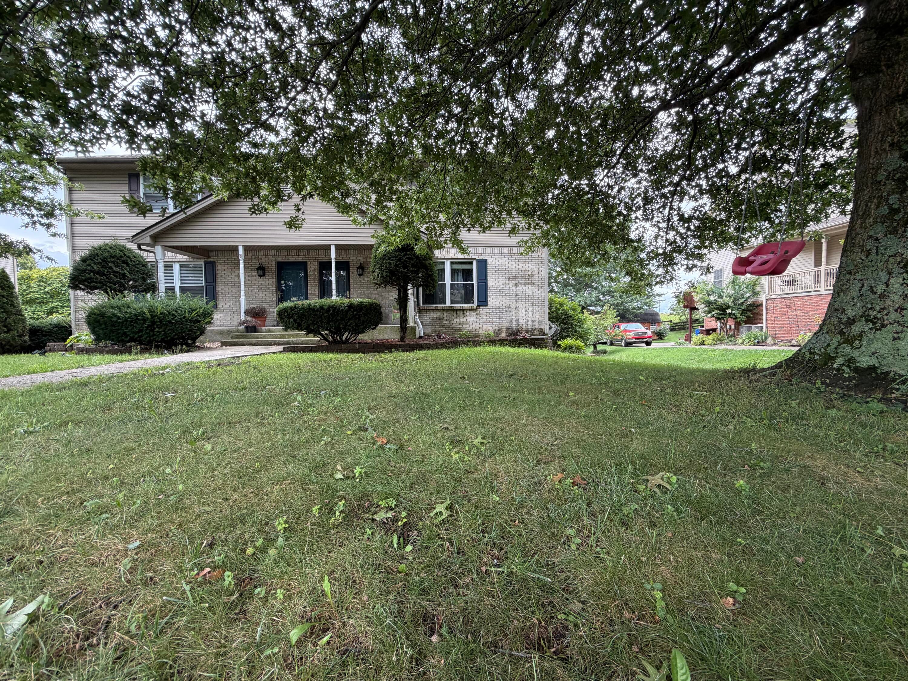 127 Bay Hill Drive — photo