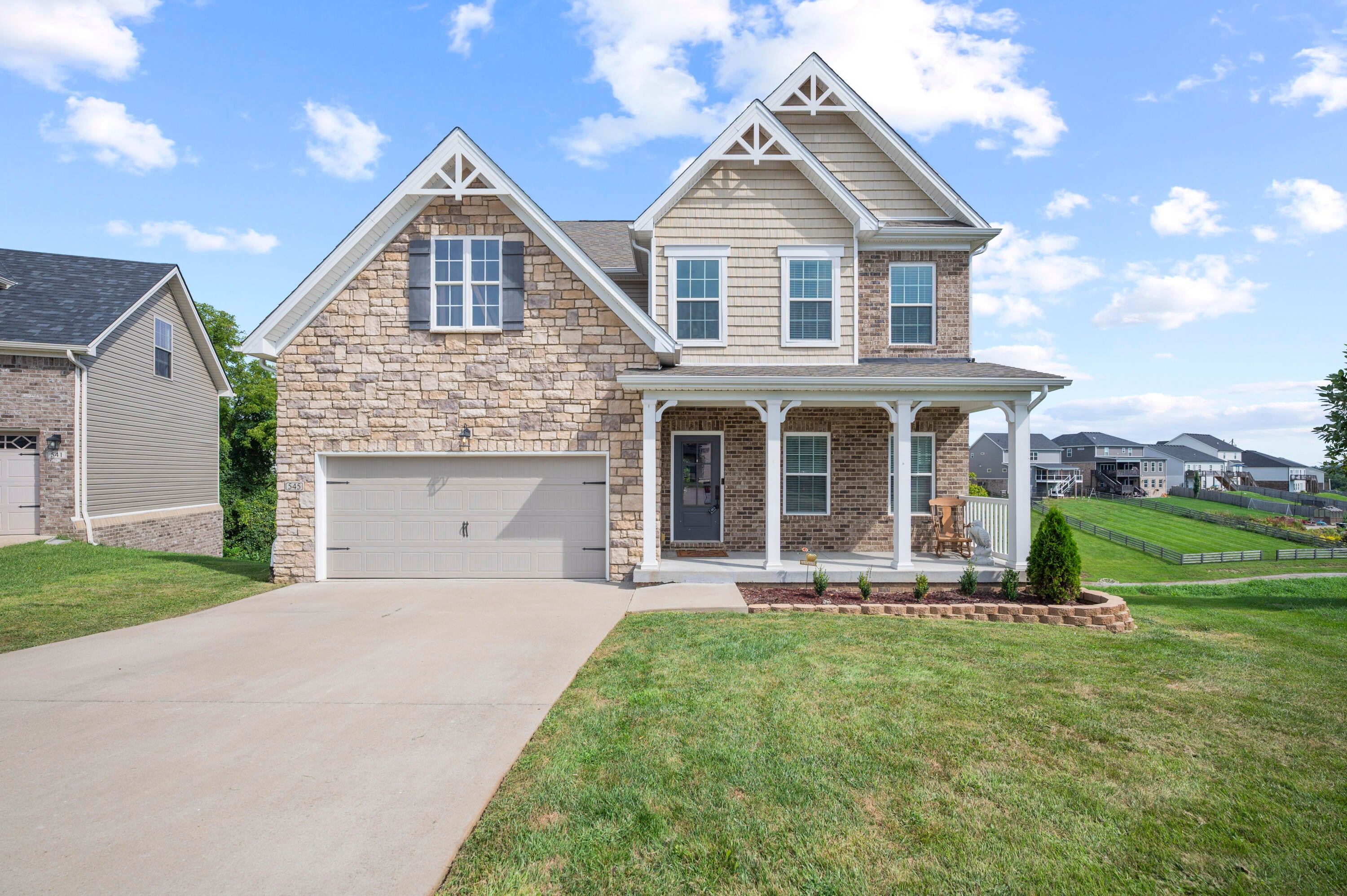 545 Ryan Drive — photo