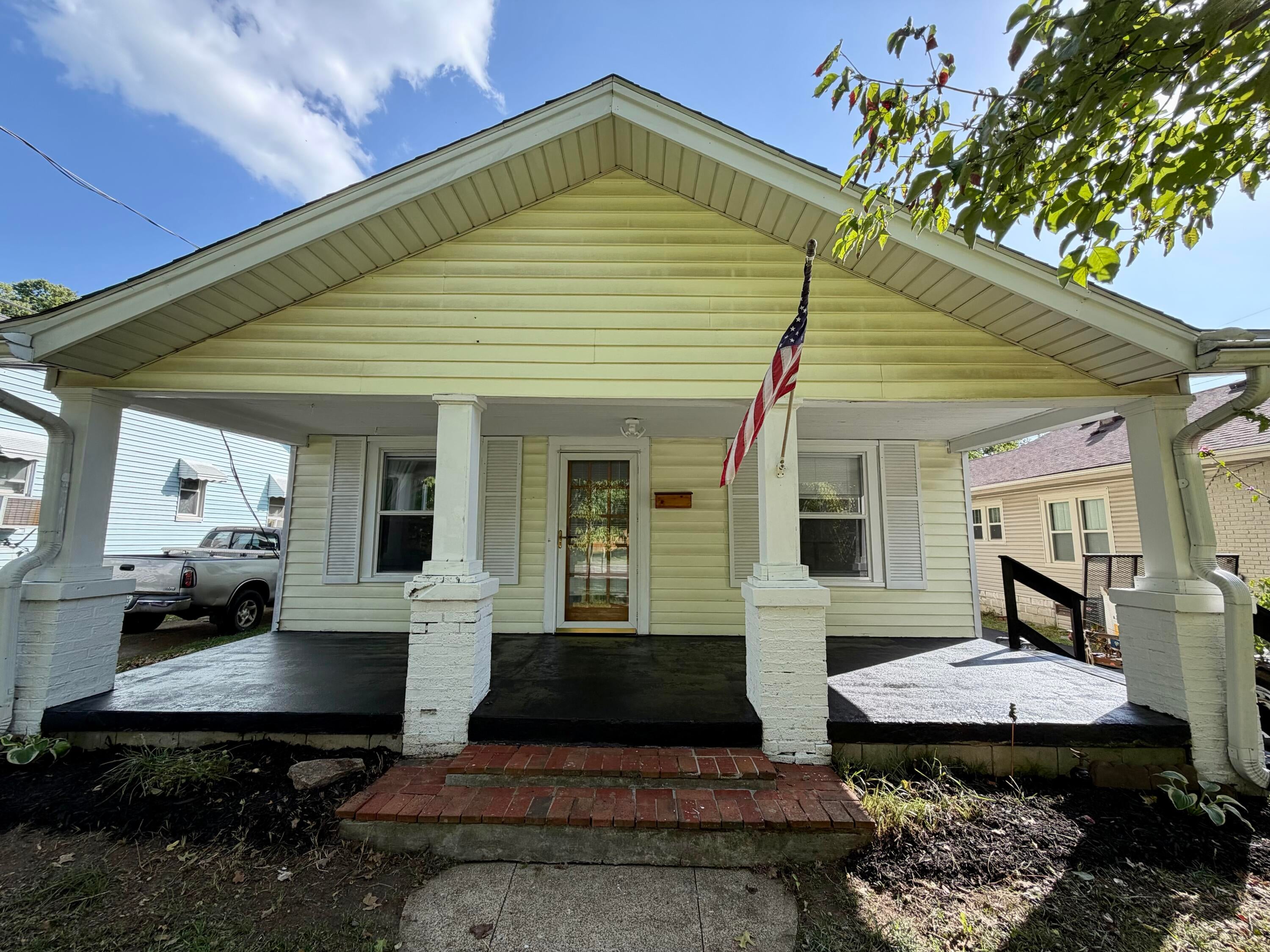 194 Rosemont — photo